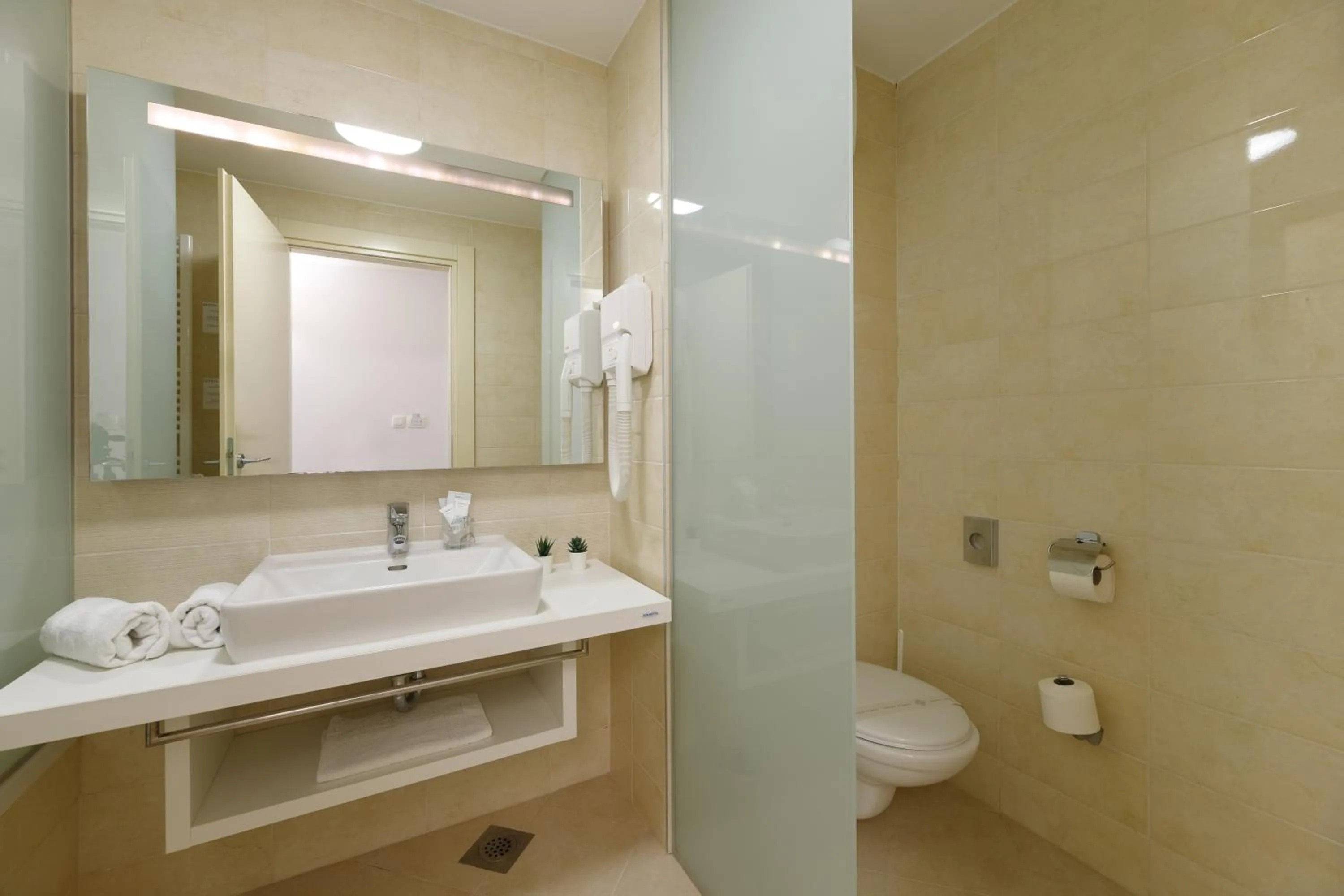 Toilet in Family Hotel Adria - All inclusive