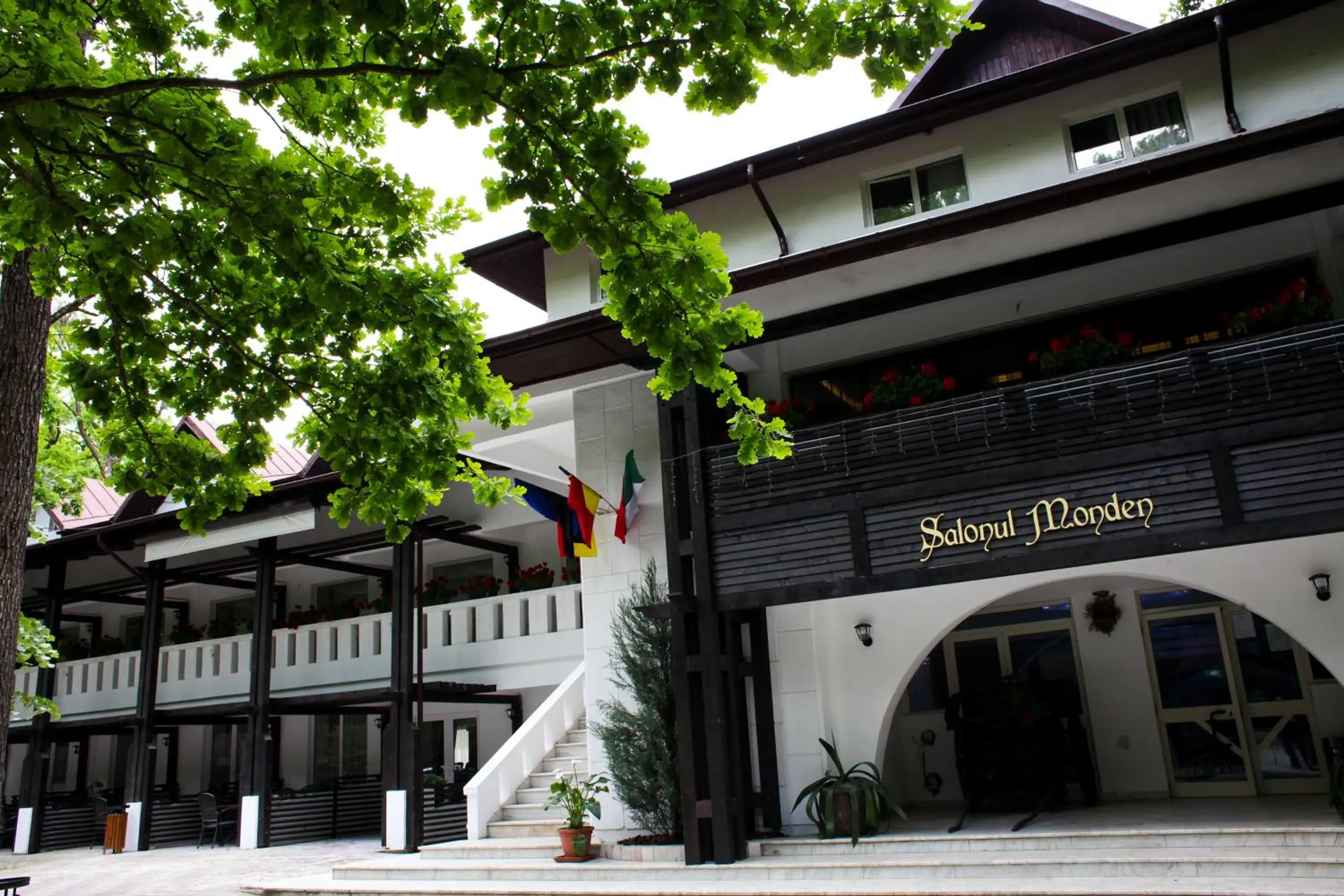 Hotel Cornul Vanatorului Hotel Cornul Vanatorului