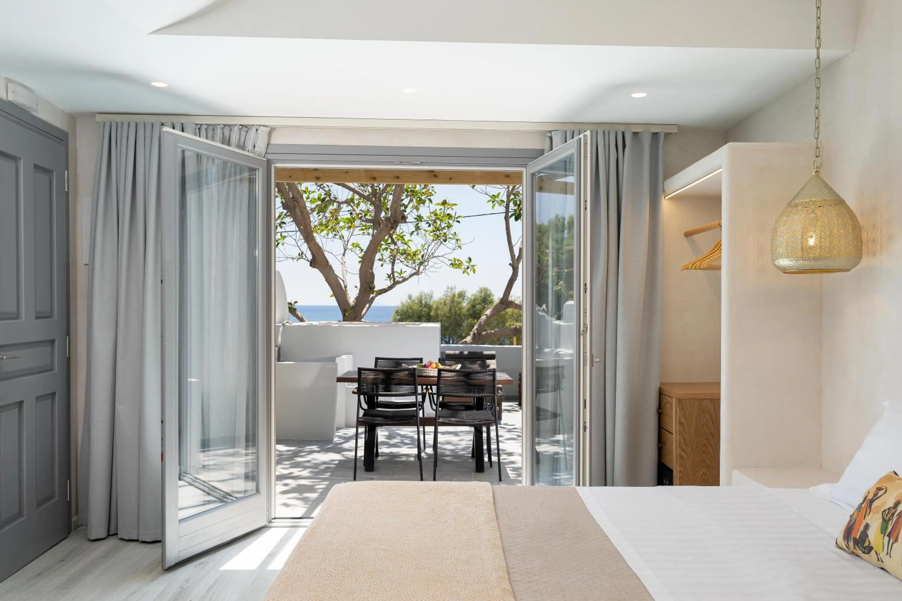 Bed in Thousand Stars Suites&Rooms