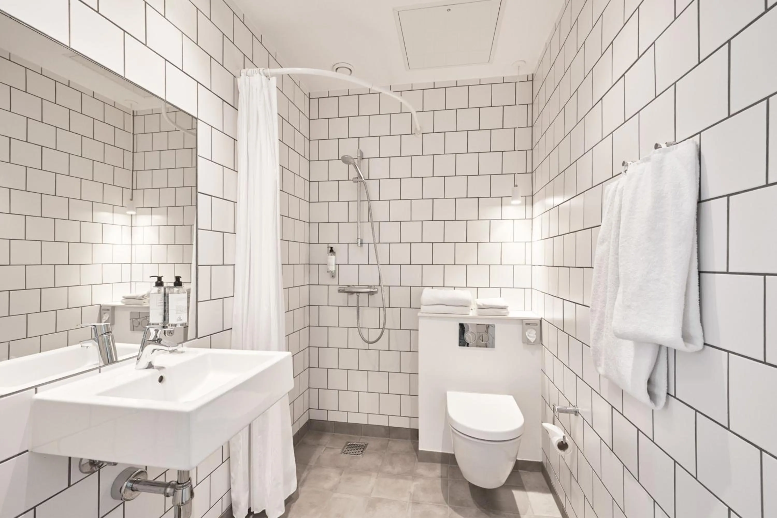 Bathroom in Four Points Flex by Sheraton Copenhagen City