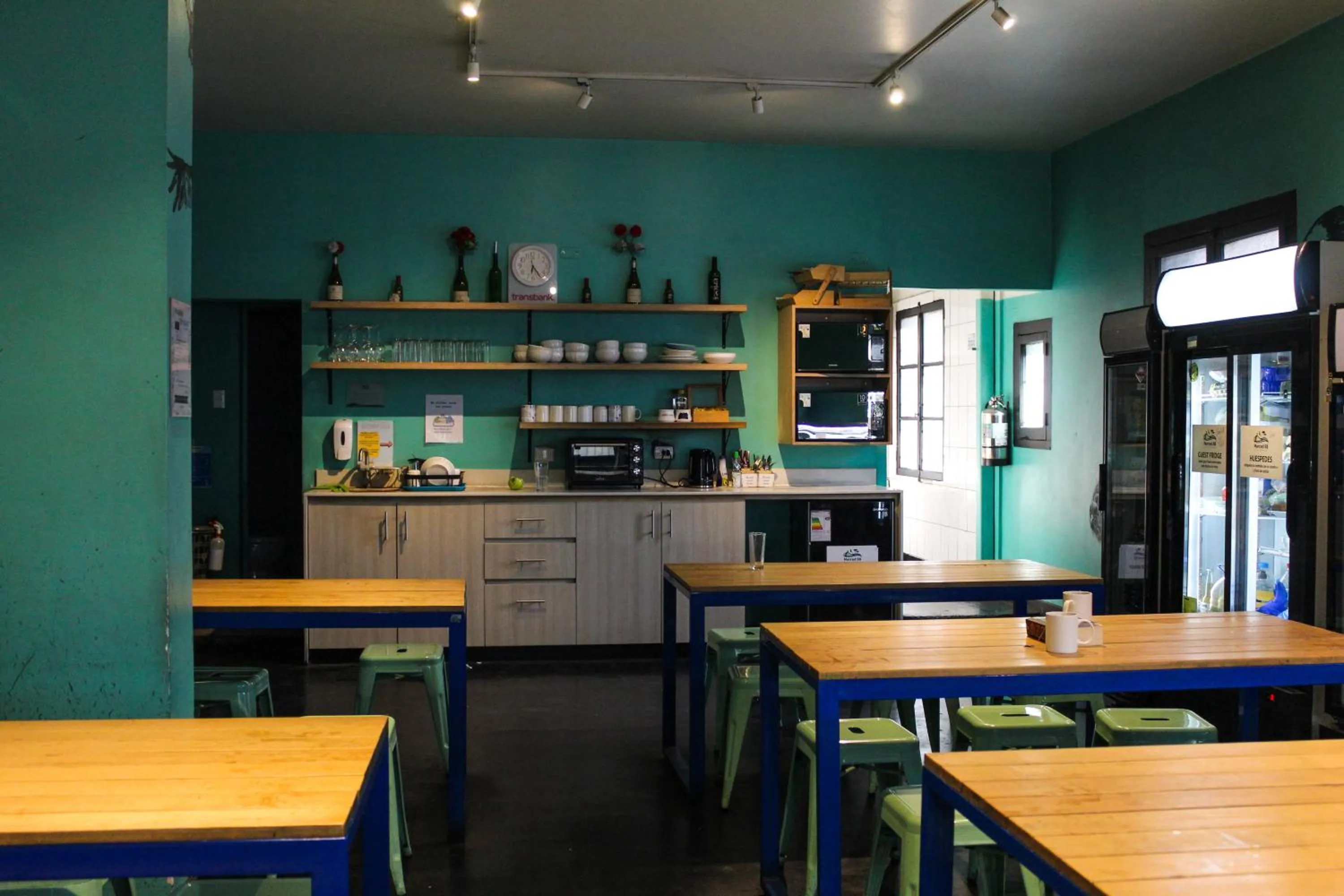 Kitchen or kitchenette in Hostel Boutique Merced 88