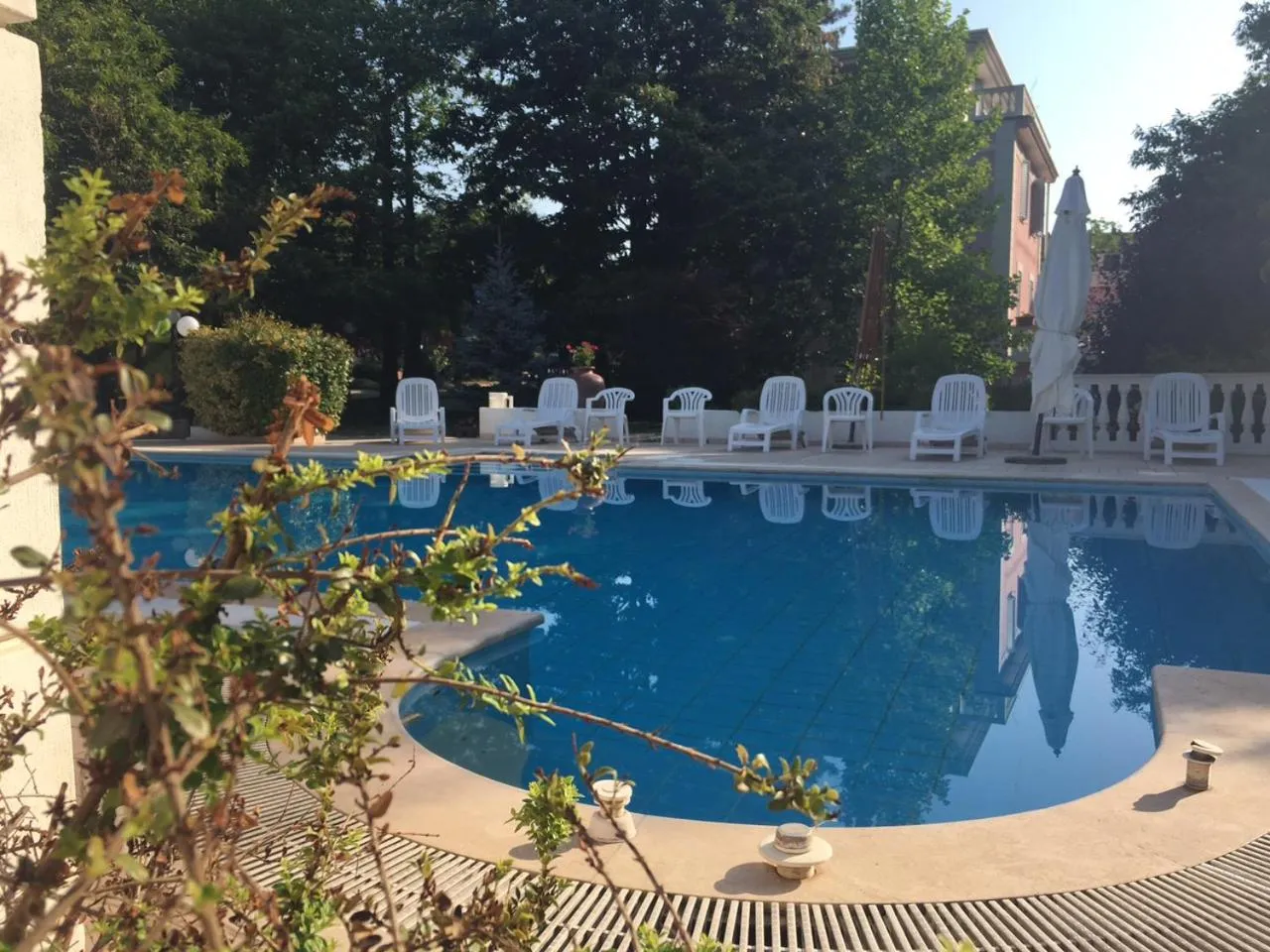 Swimming pool in Hotel Gioia Garden
