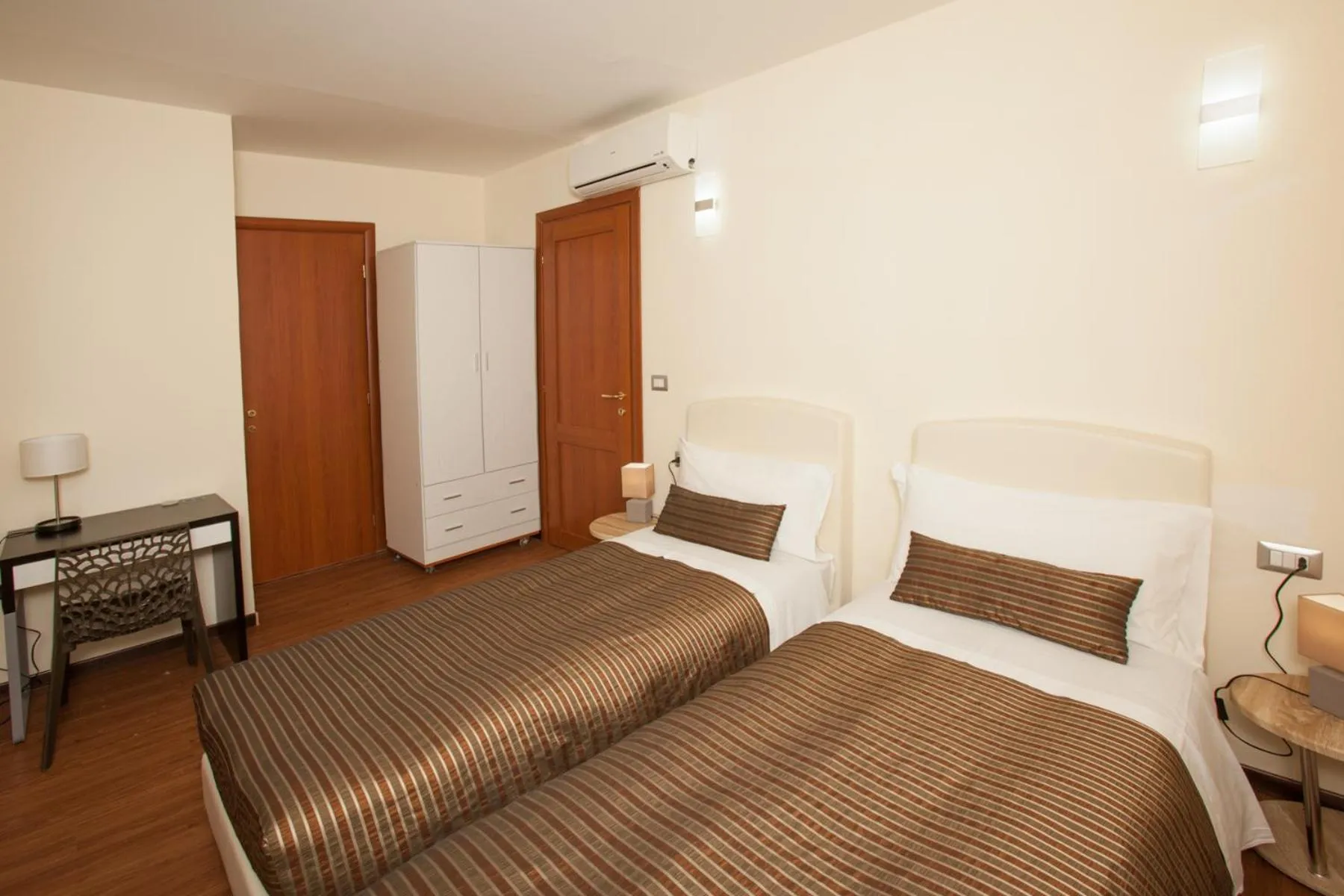 Bed in B&B Night&Day