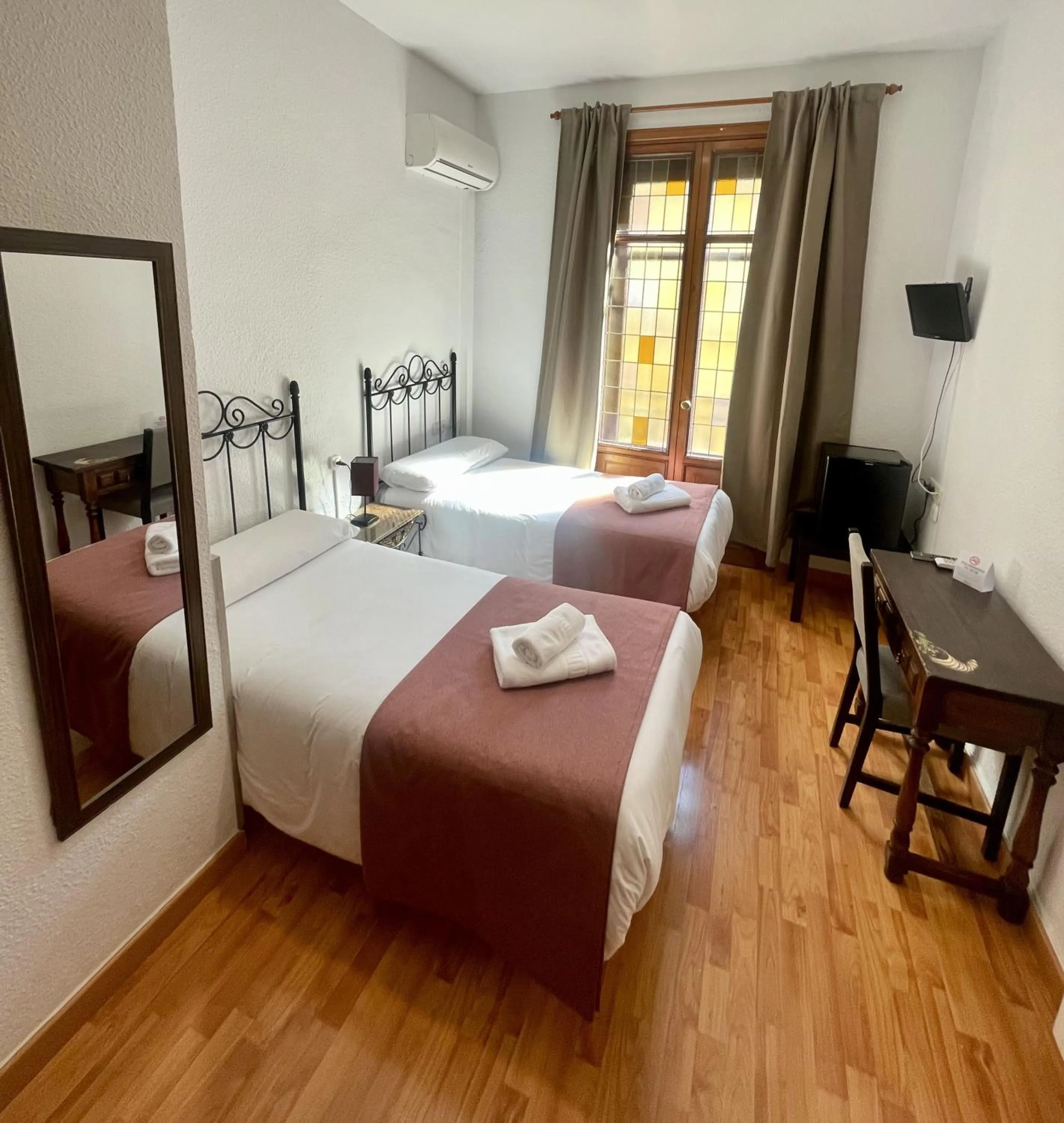 Bed in Arteaga Hostal & Baños Arabes Elvira