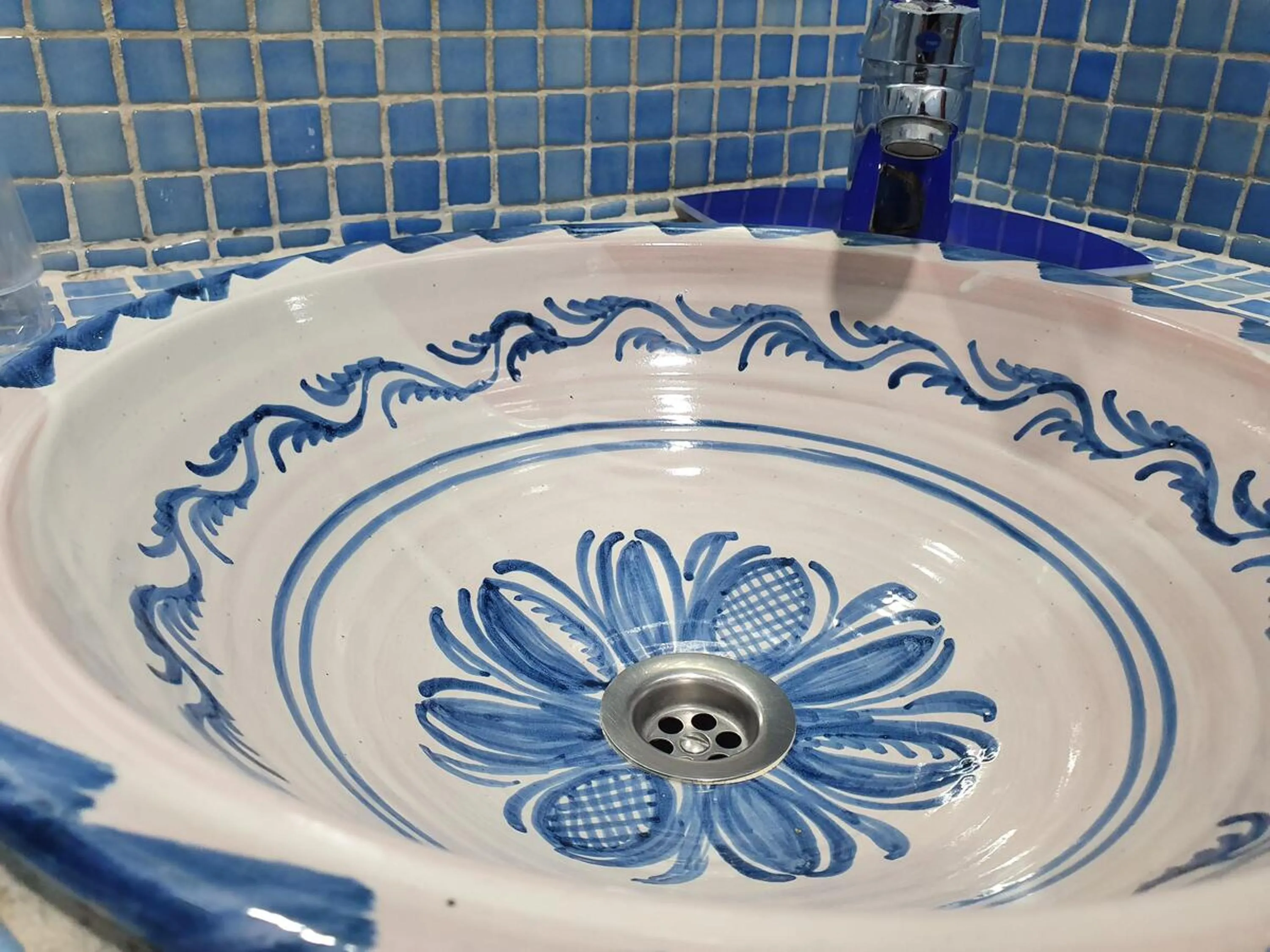 Bathroom in Arteaga Hostal & Baños Arabes Elvira