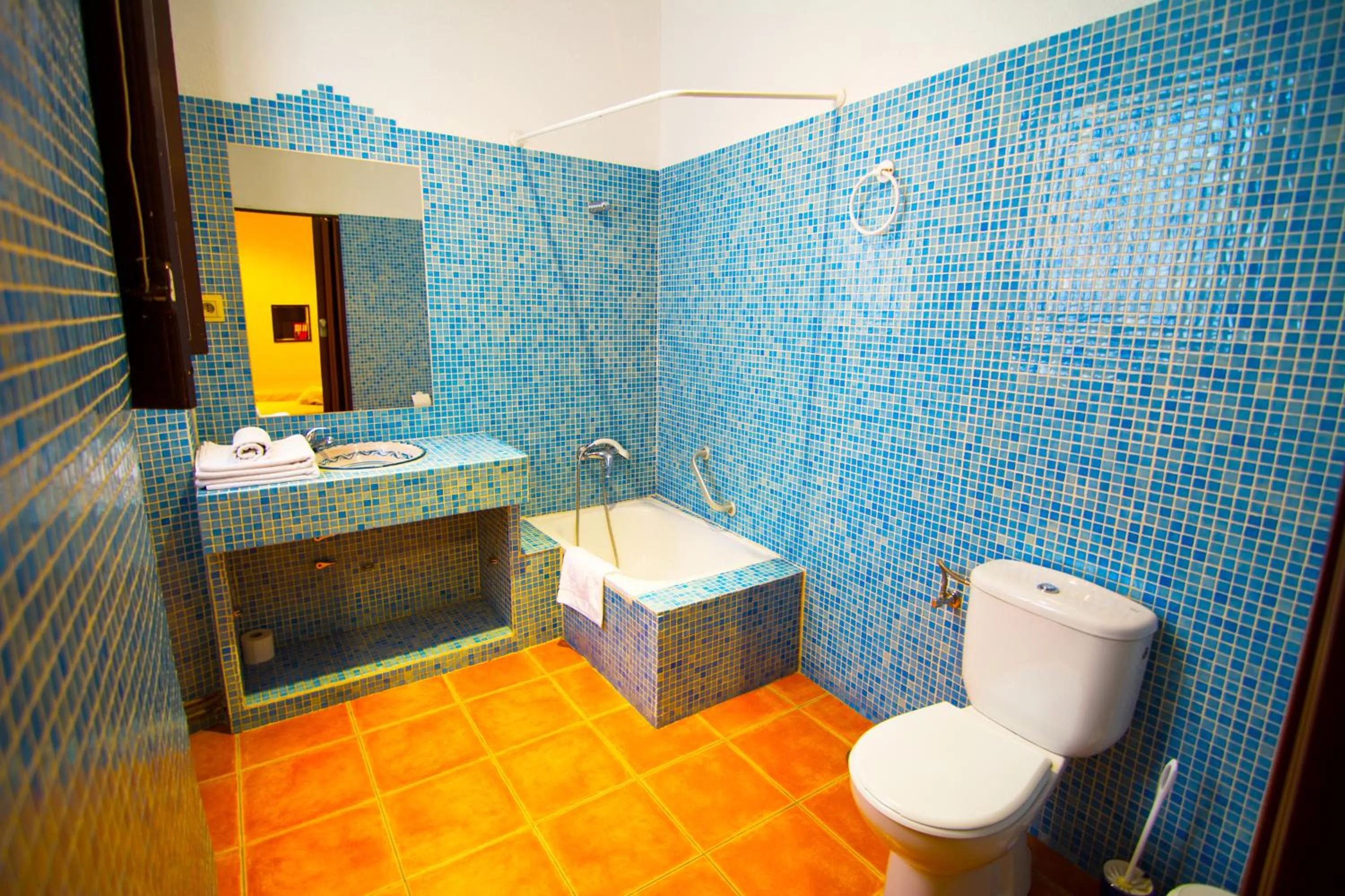 Bathroom in Arteaga Hostal & Baños Arabes Elvira