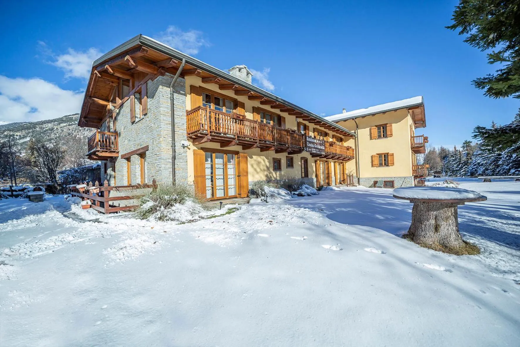 Property building in Residence Cascina Genzianella