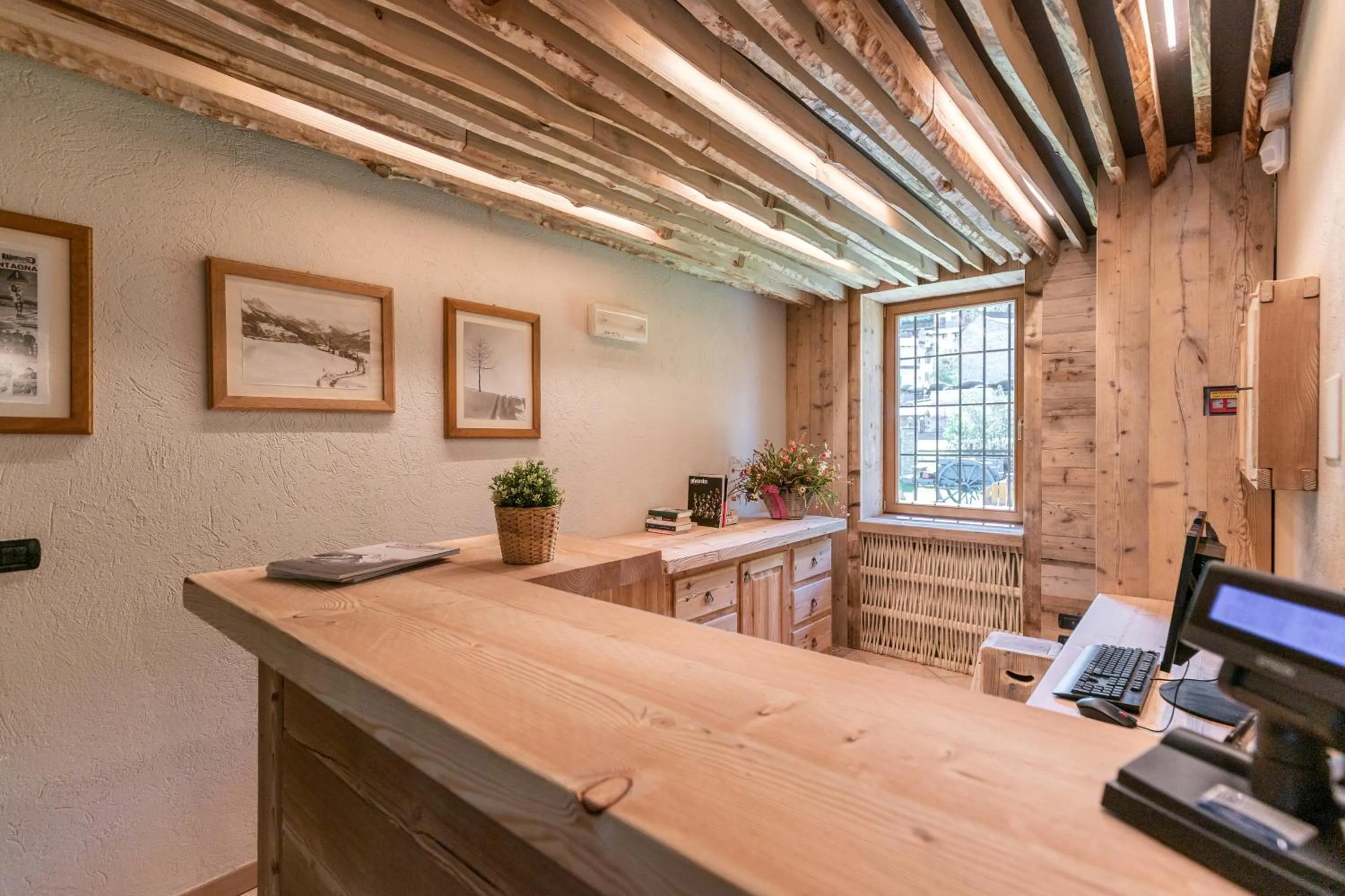 Lobby or reception in Residence Cascina Genzianella