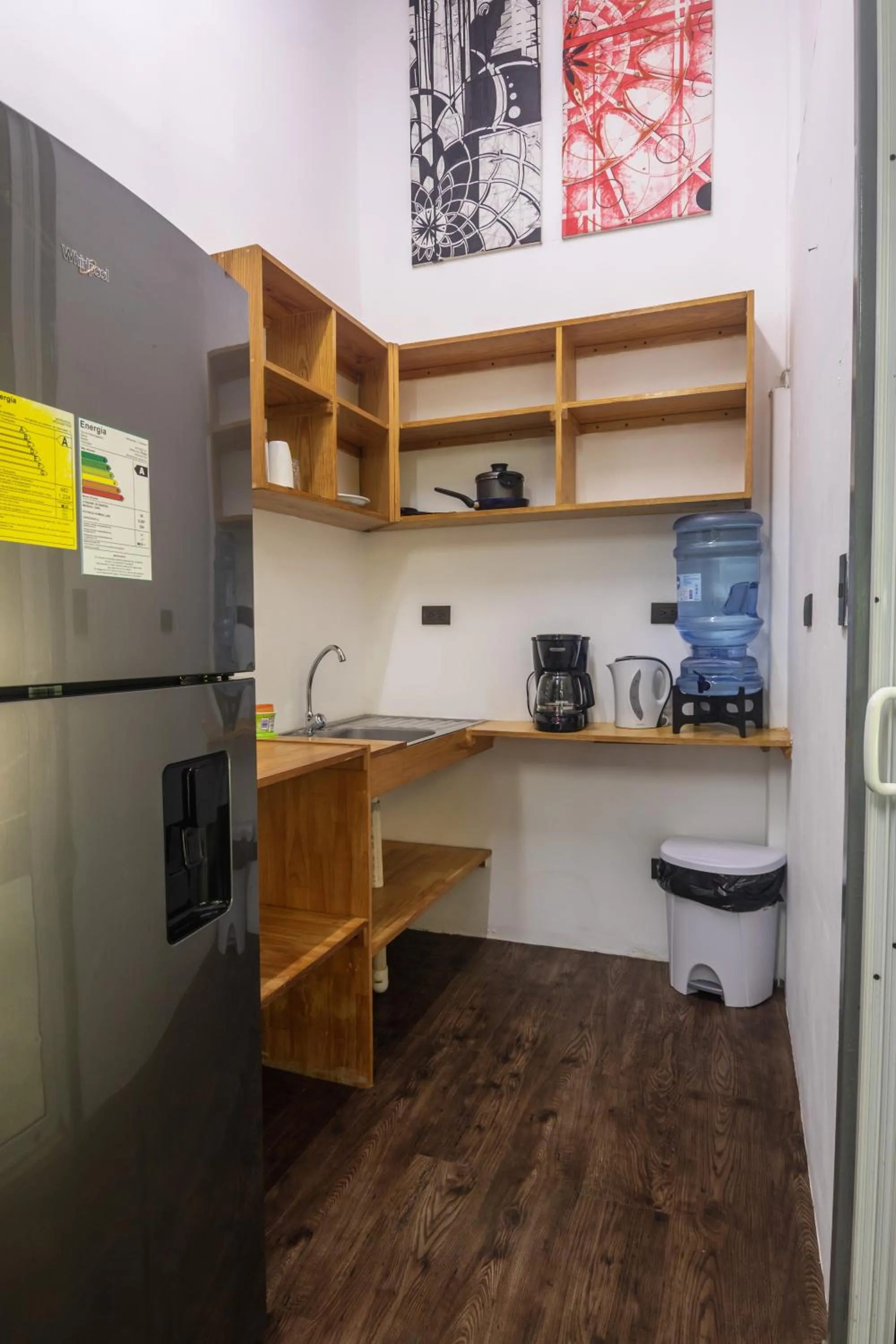 Kitchen or kitchenette in Hotel Michanti