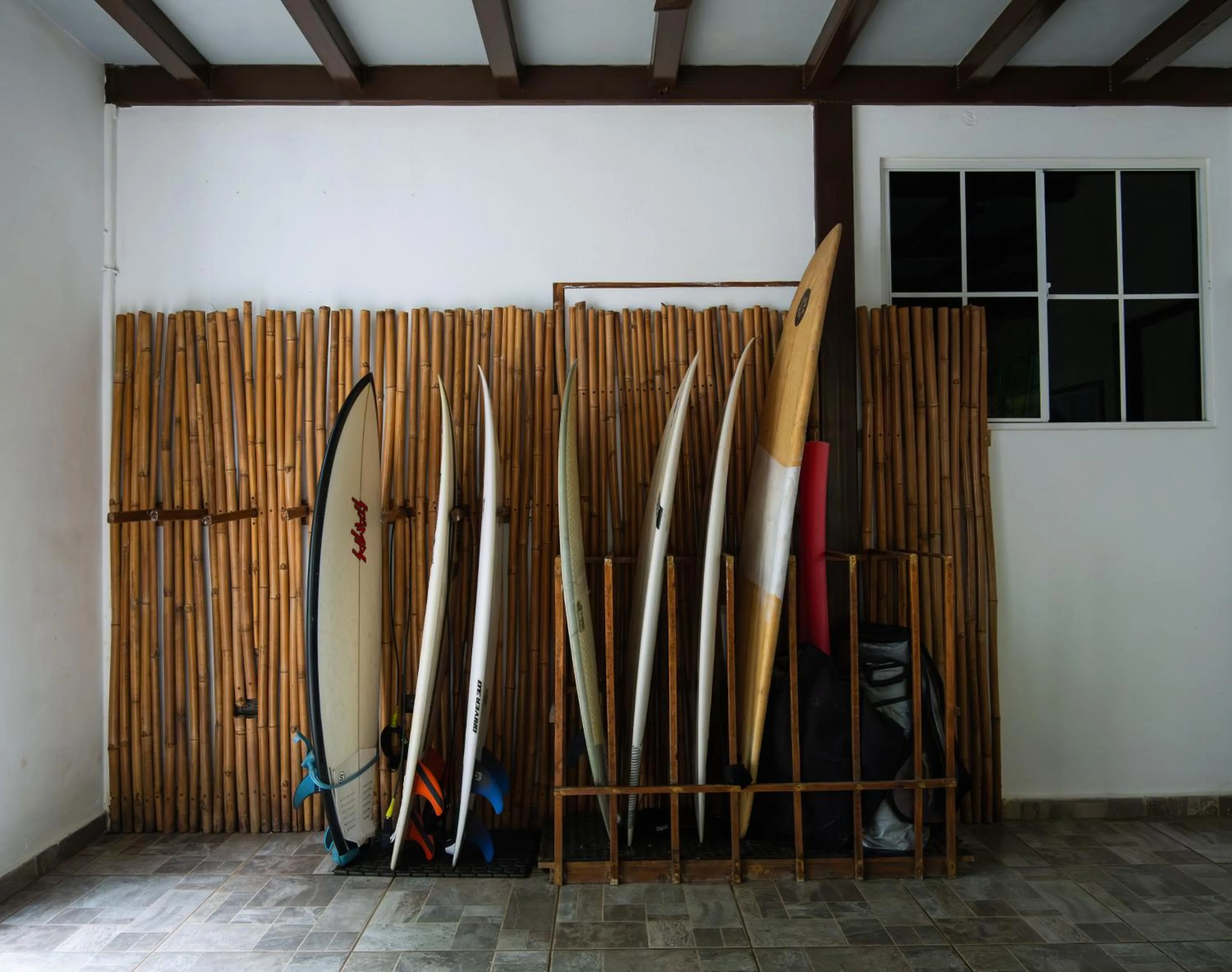 Restaurant/places to eat in Hotel Michanti