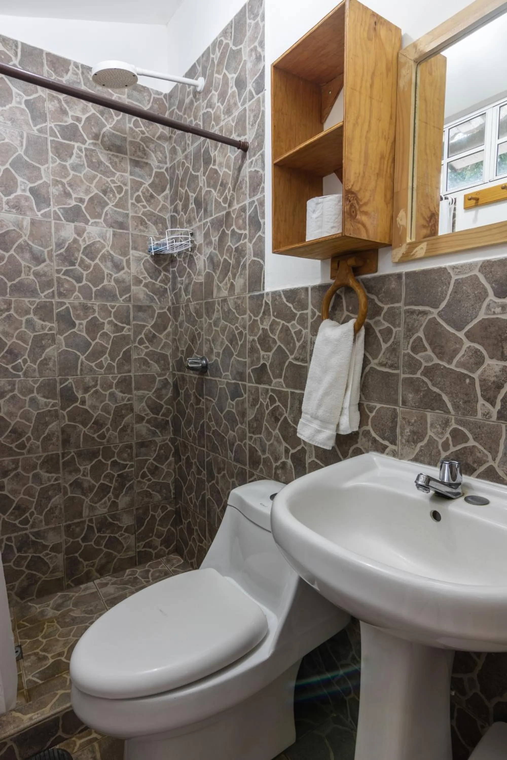 Bathroom in Hotel Michanti