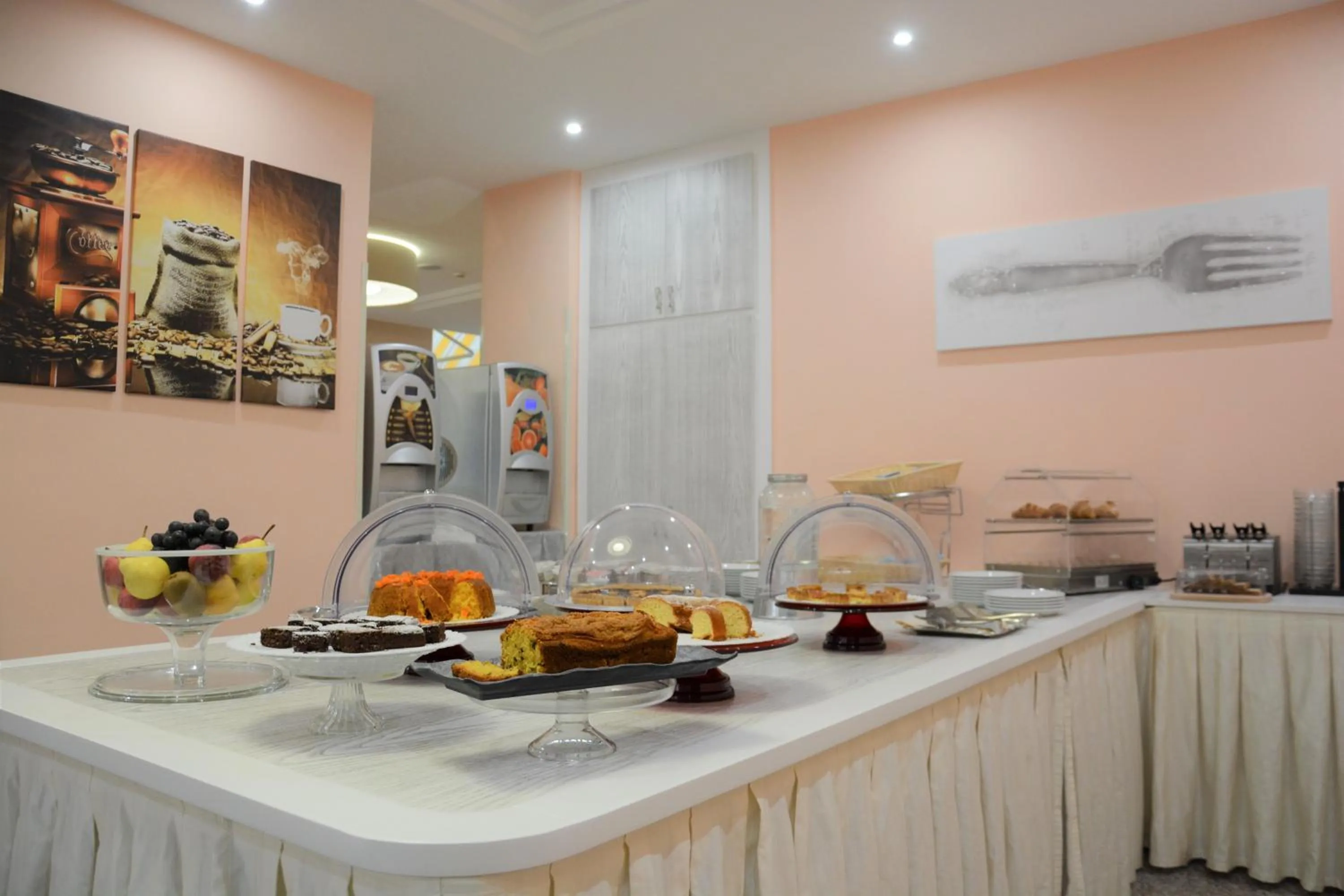 Breakfast in Hotel Dei Pini