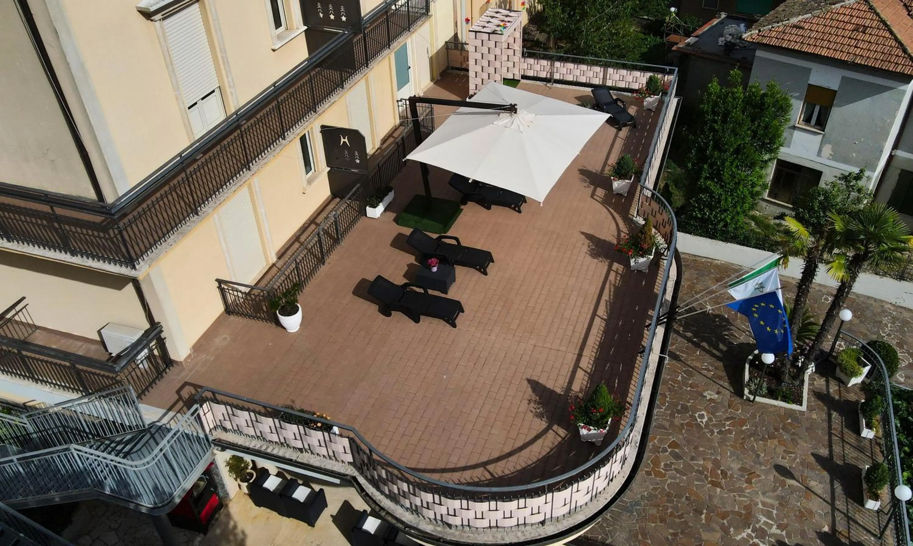 Bird's eye view in Hotel Dei Pini