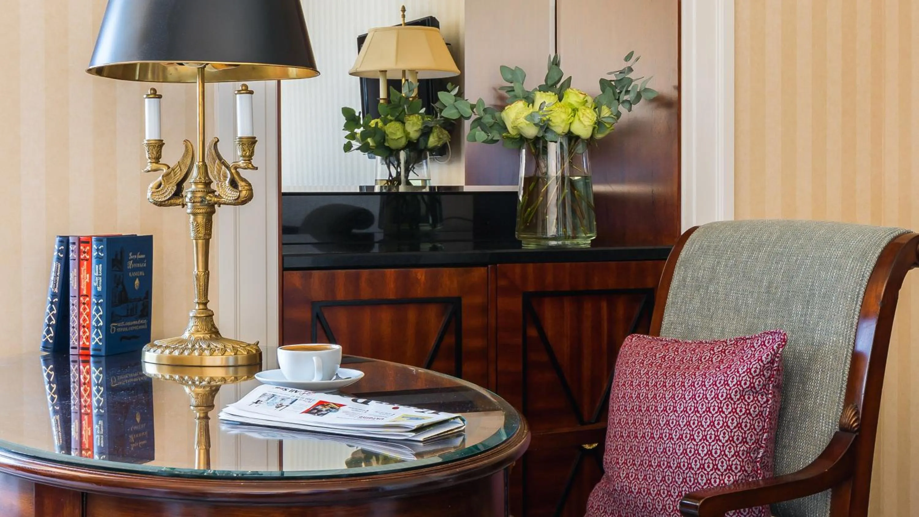 Photo of the whole room in InterContinental - Kyiv by IHG