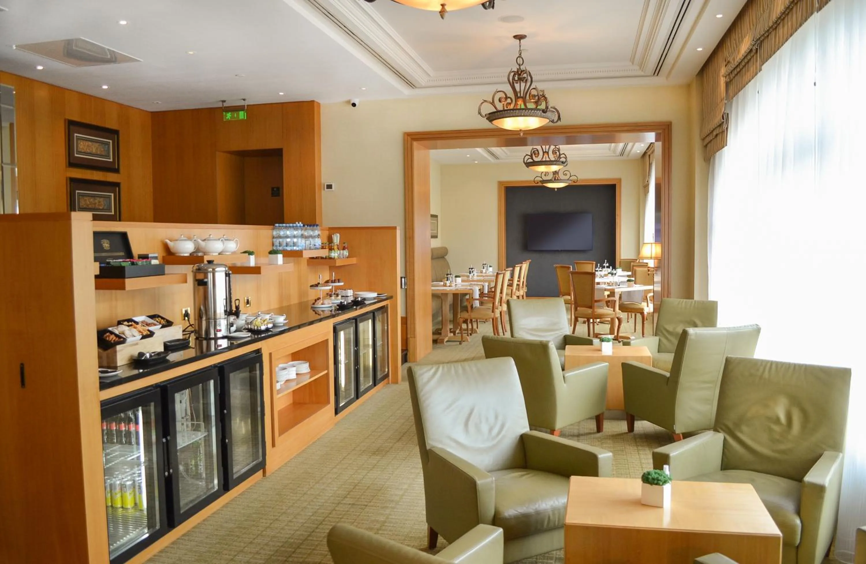 Lounge or bar in InterContinental - Kyiv by IHG