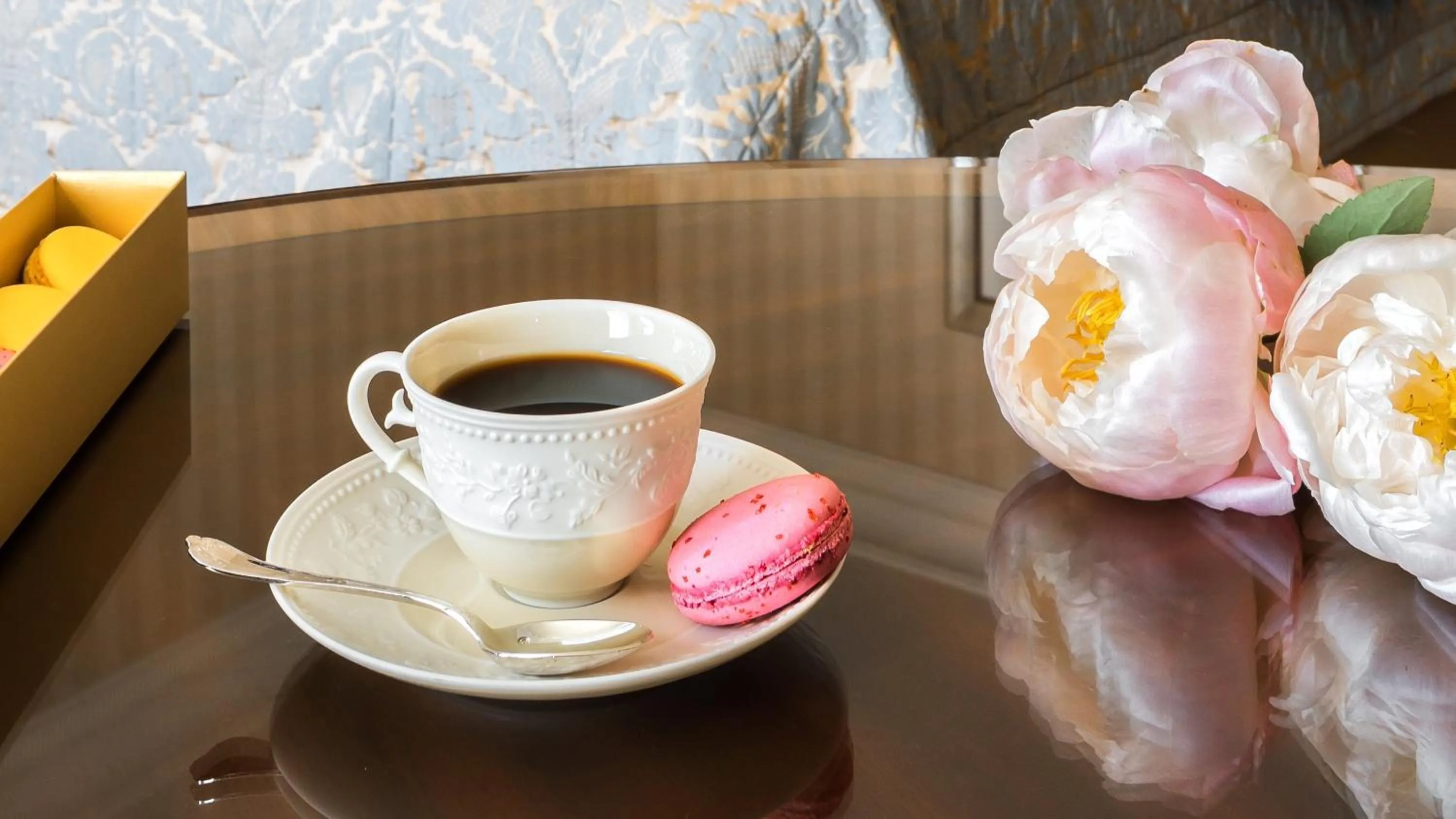 Photo of the whole room in InterContinental - Kyiv by IHG