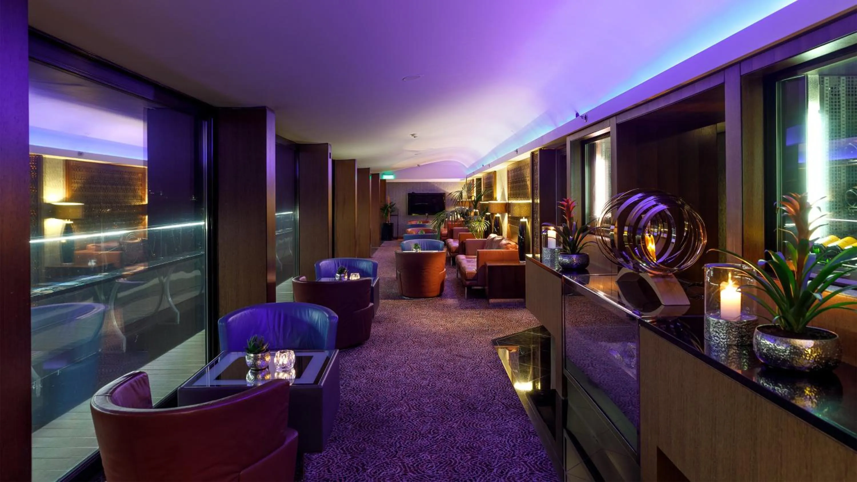 Lounge or bar in InterContinental - Kyiv by IHG
