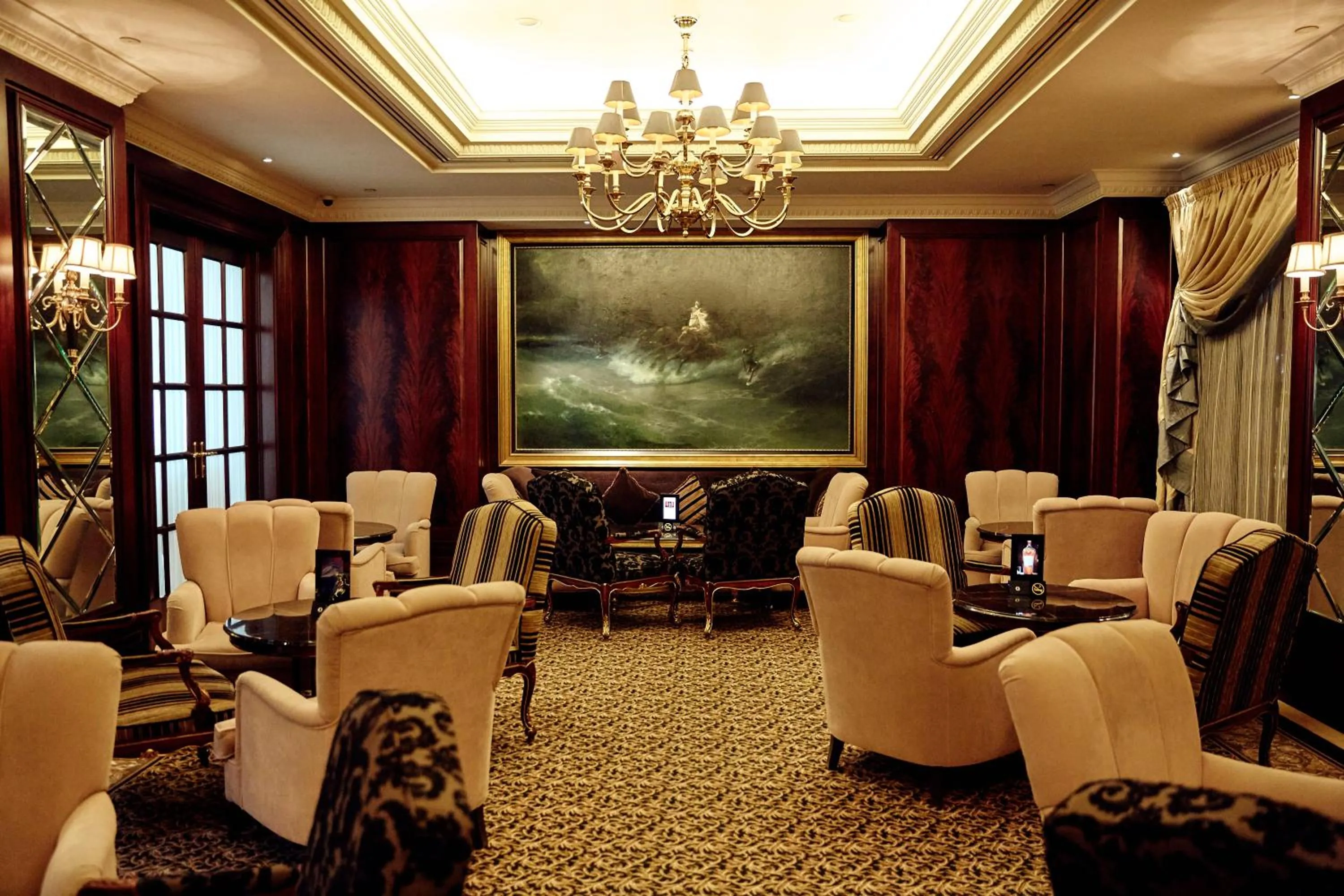 Lobby or reception in InterContinental - Kyiv by IHG