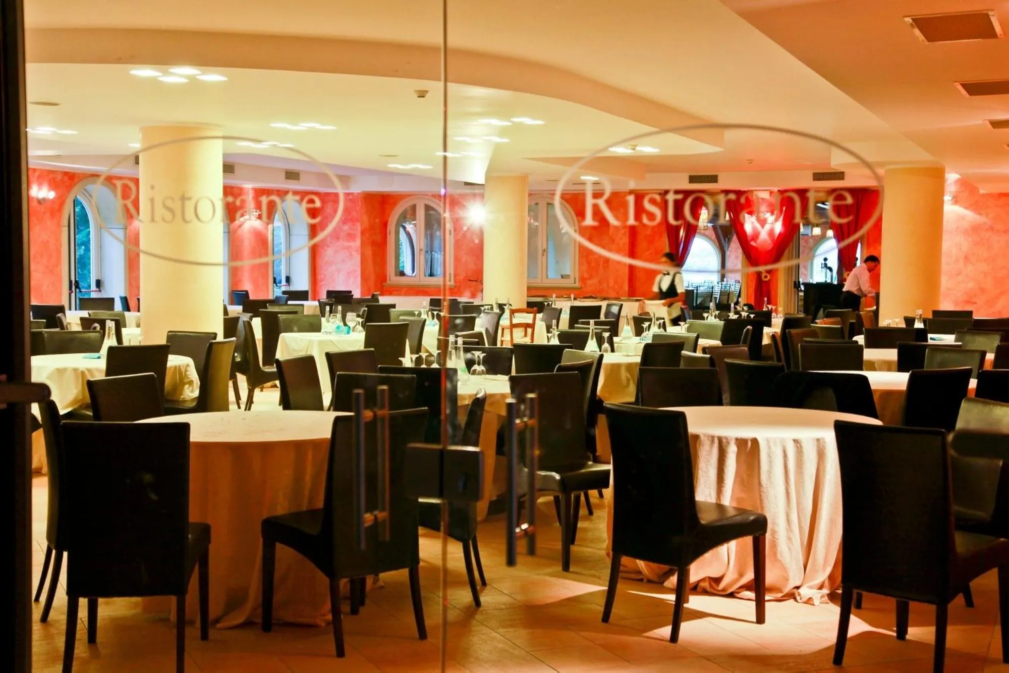 Restaurant/places to eat in BV Airone Resort