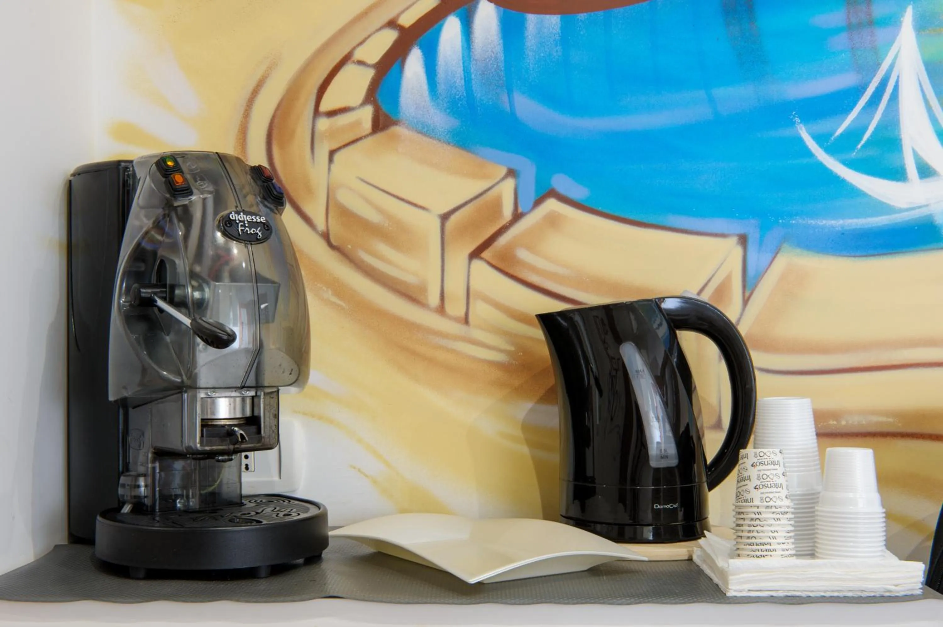 Coffee/tea facilities in Toledo Stay OK