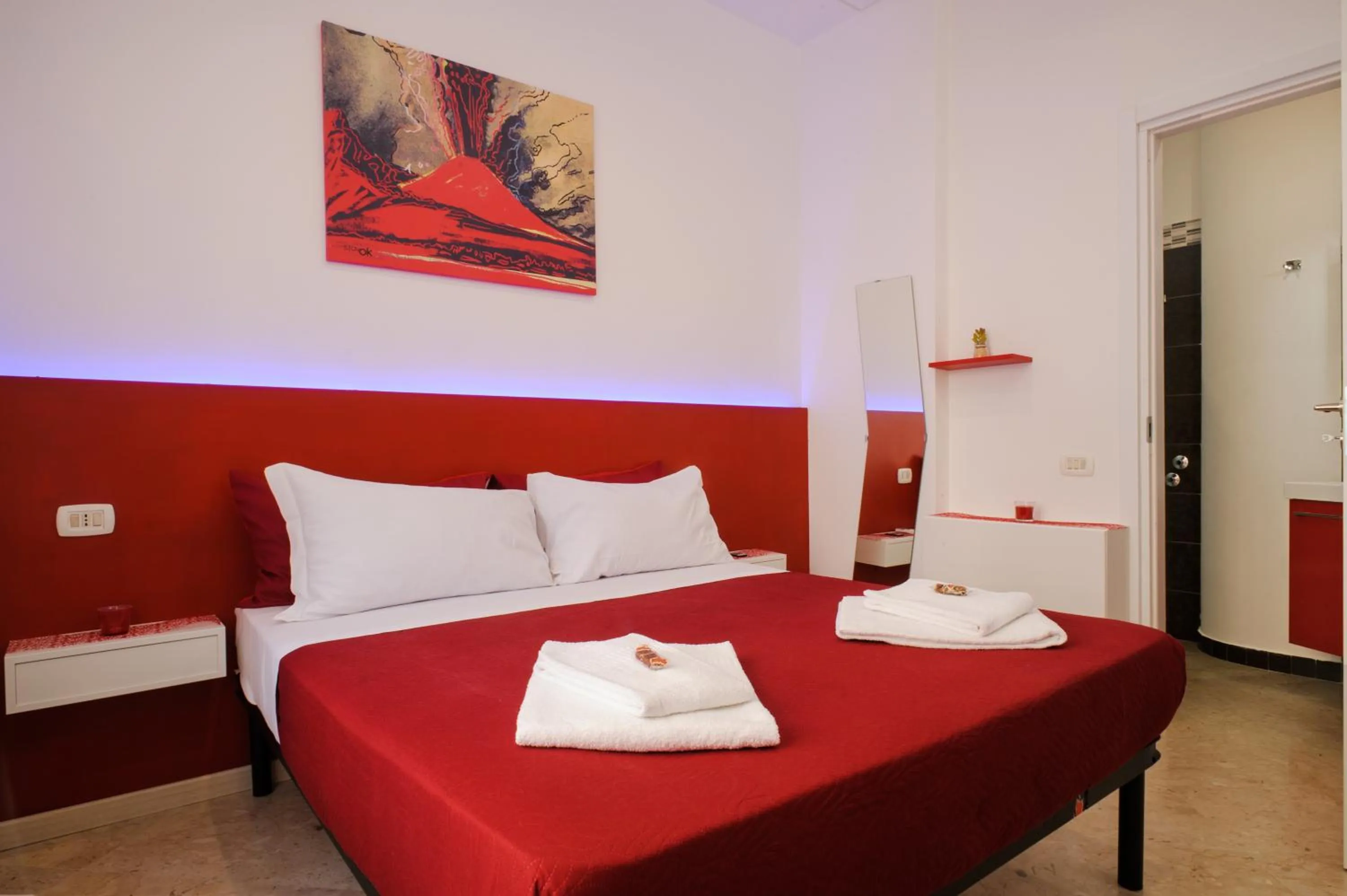 Bed in Toledo Stay OK