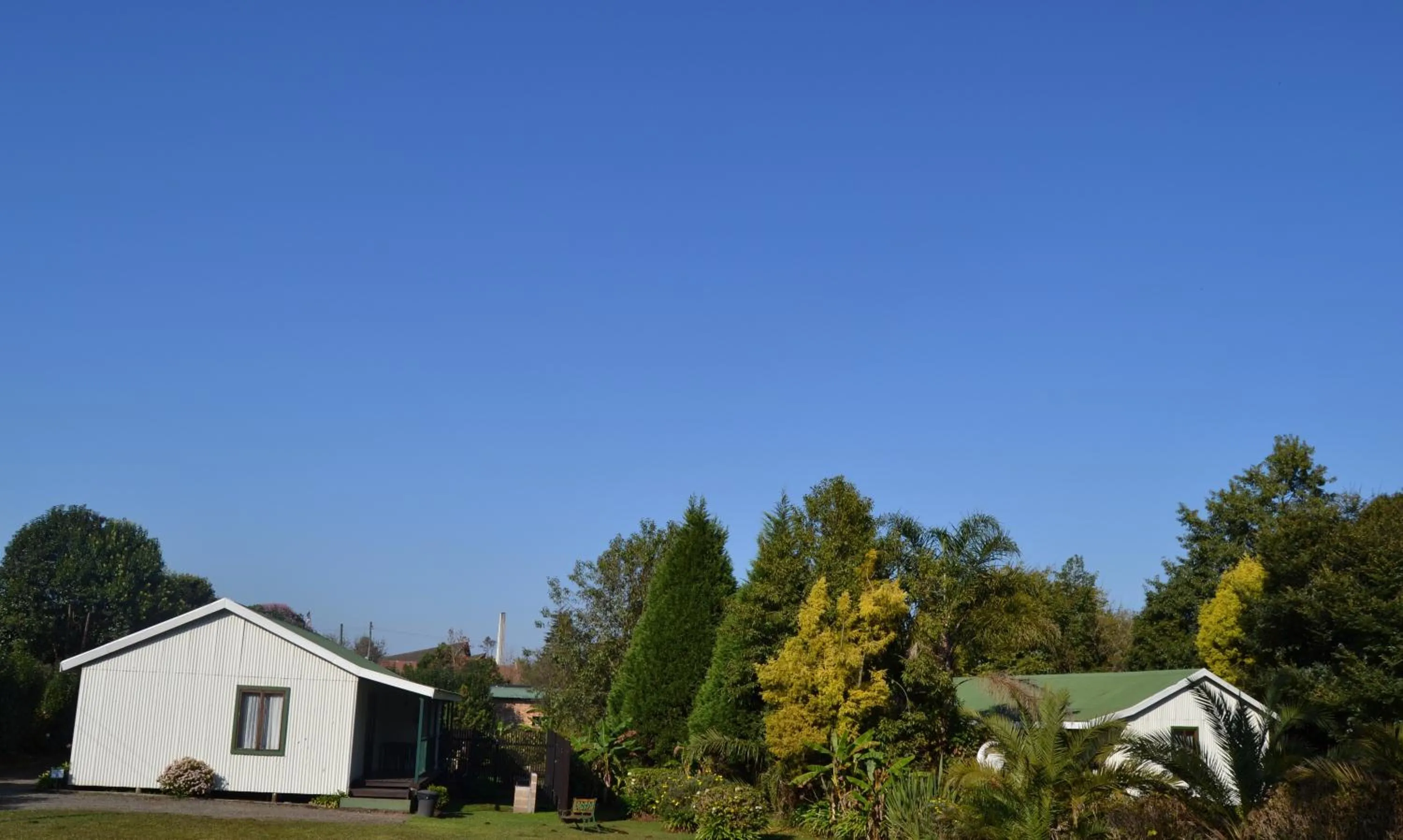 Facade/entrance in Log Cabin & Settlers Village