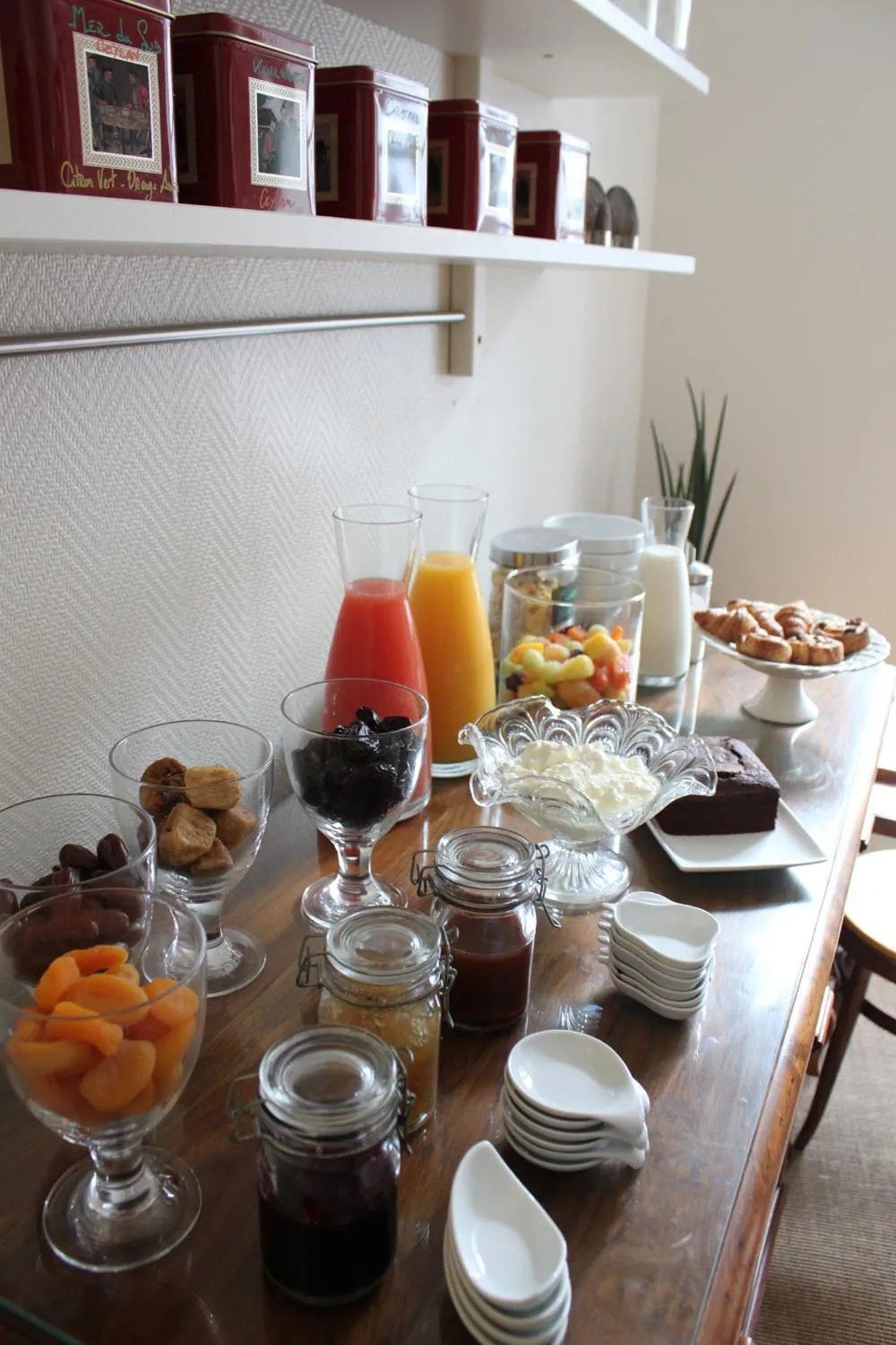 Food and drinks in Hotel Auberge des Remparts