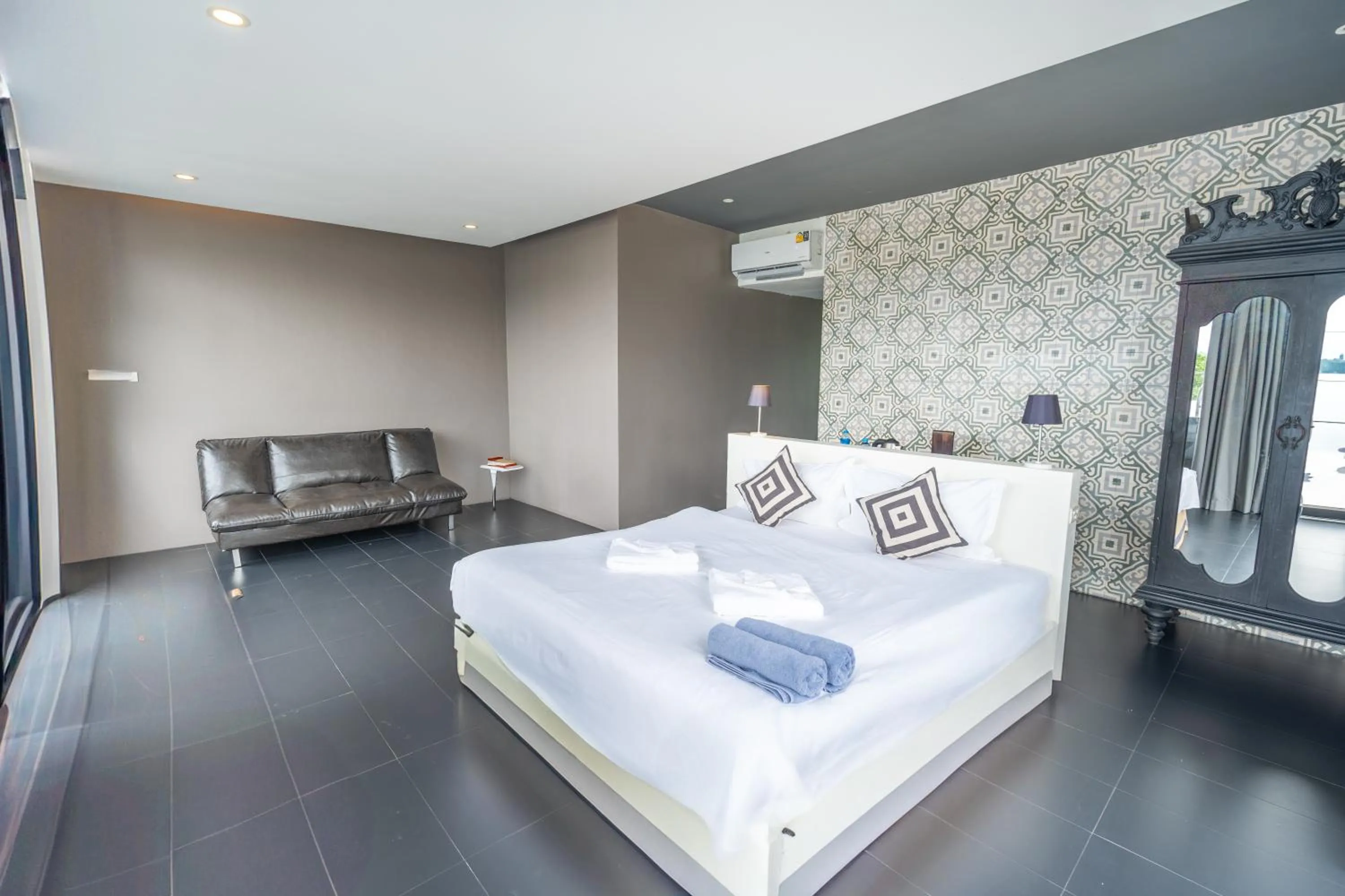 Bed in See Sea Villa Phuket SHA