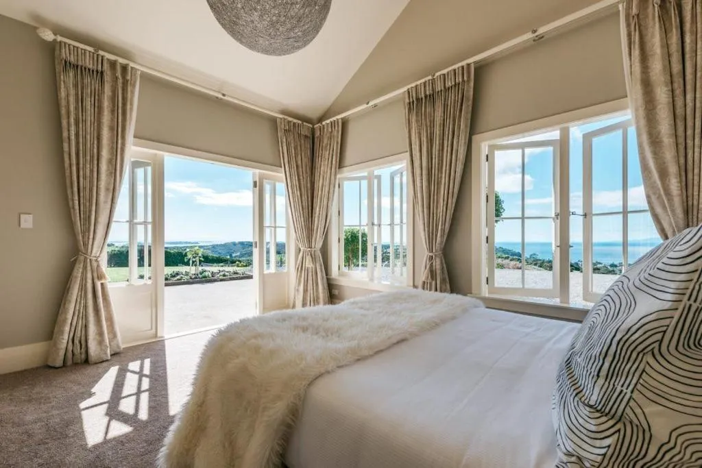 Bed in The Lodge at Mudbrick