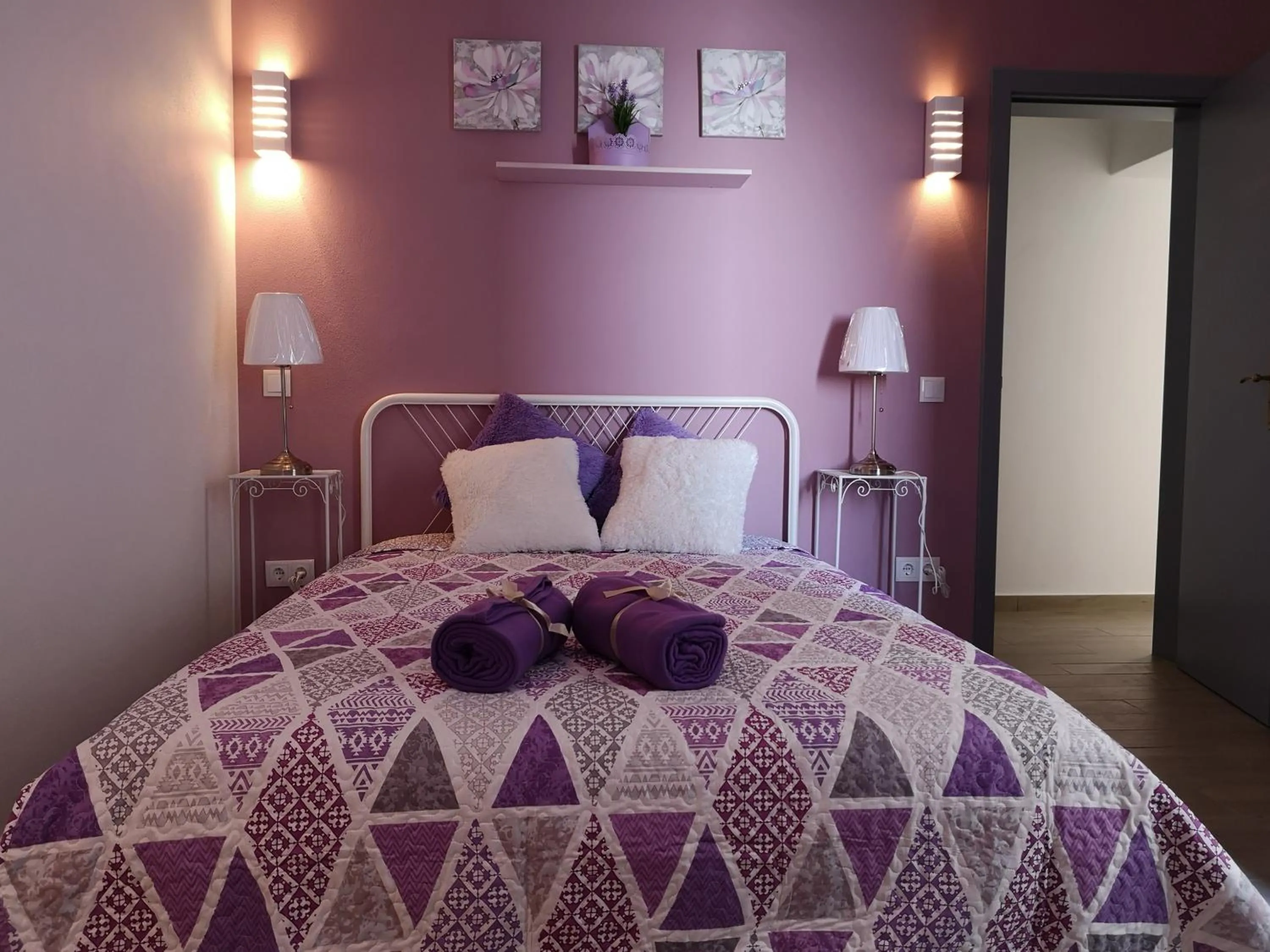 Bed in Sensations Guesthouse