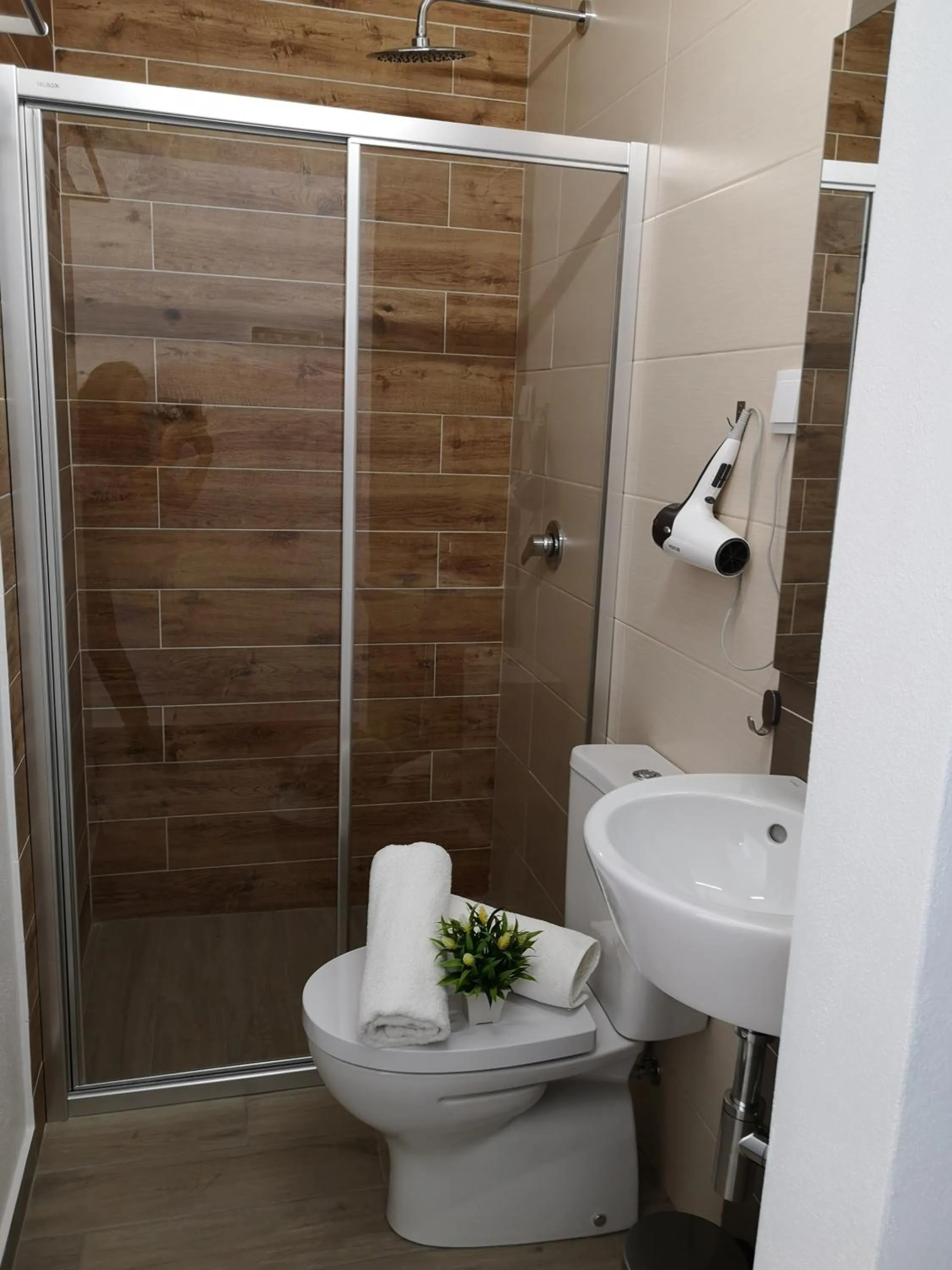 Sensations Guesthouse