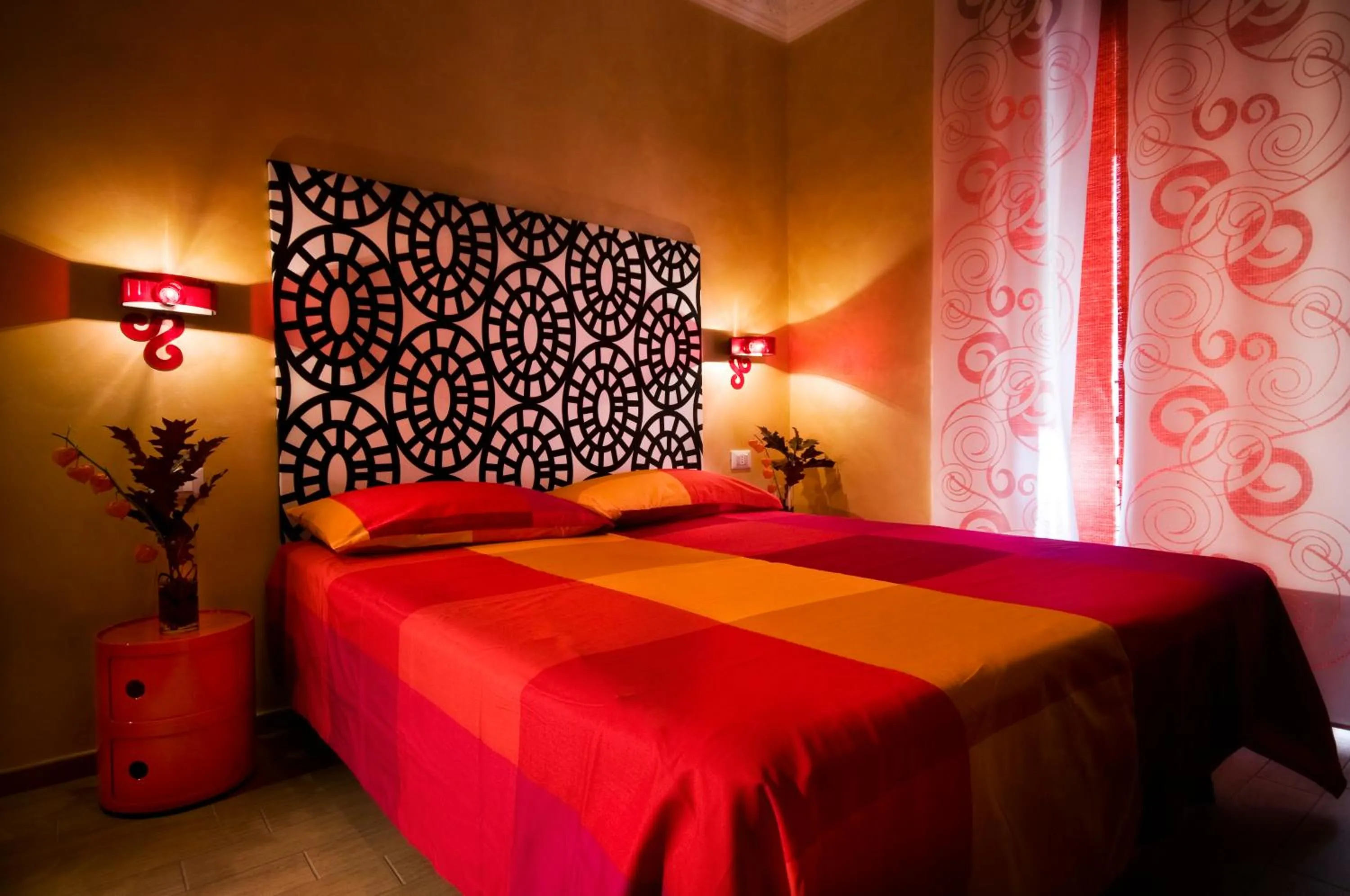 Photo of the whole room, Bed in Domus Diana