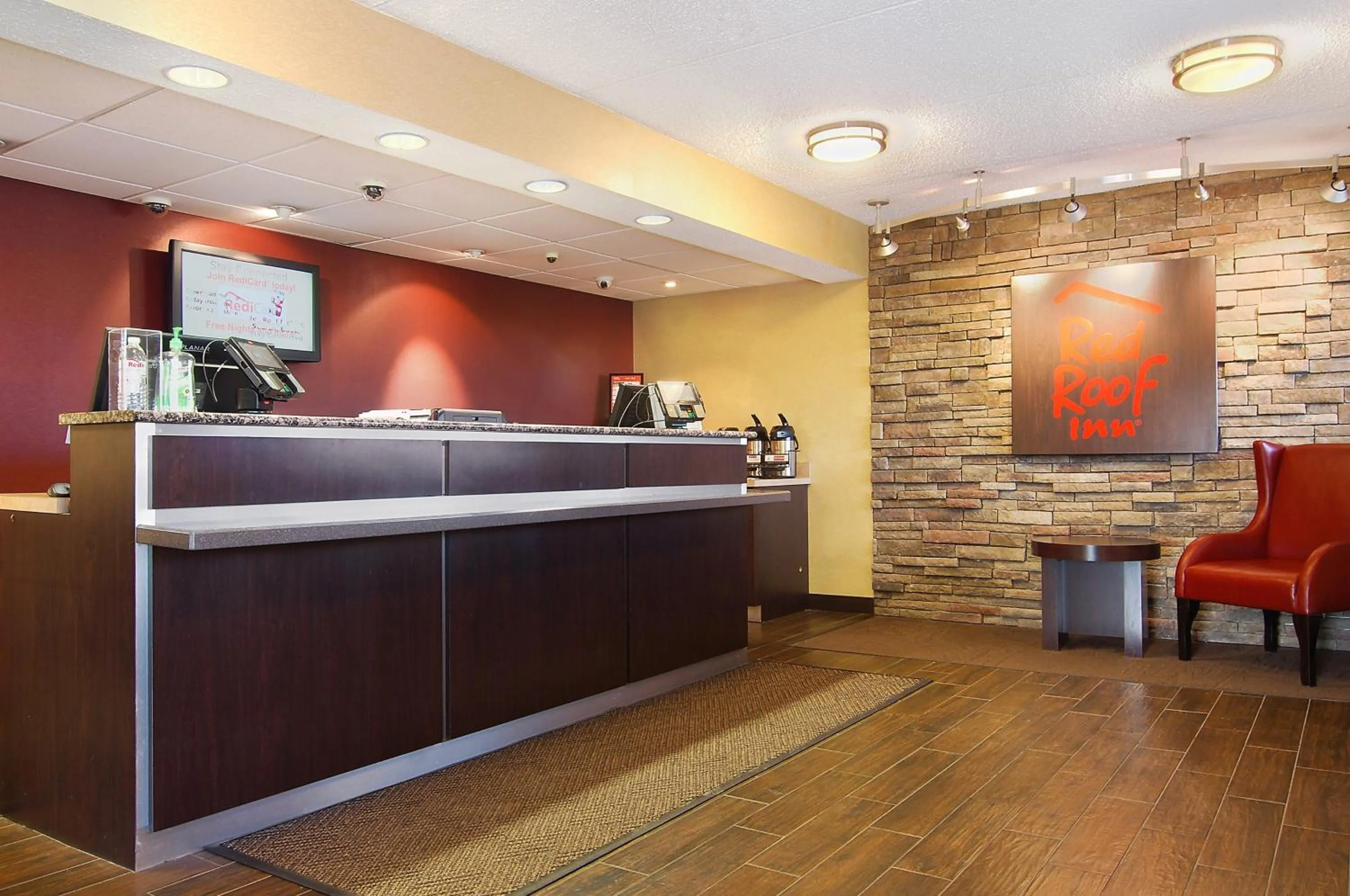 Lobby or reception in Red Roof Inn Harrisburg - Hershey