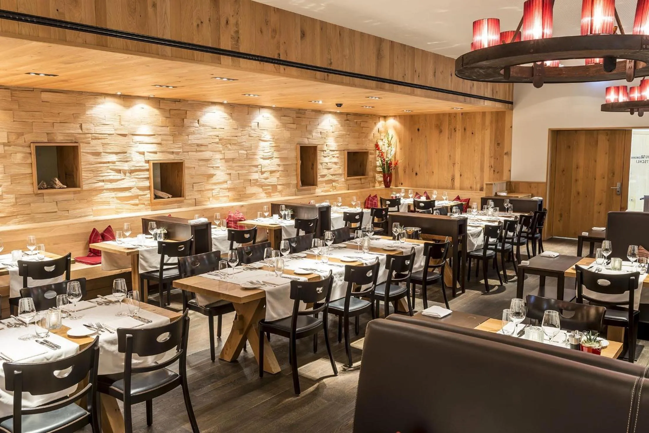 Restaurant/places to eat in Frutt Mountain Resort