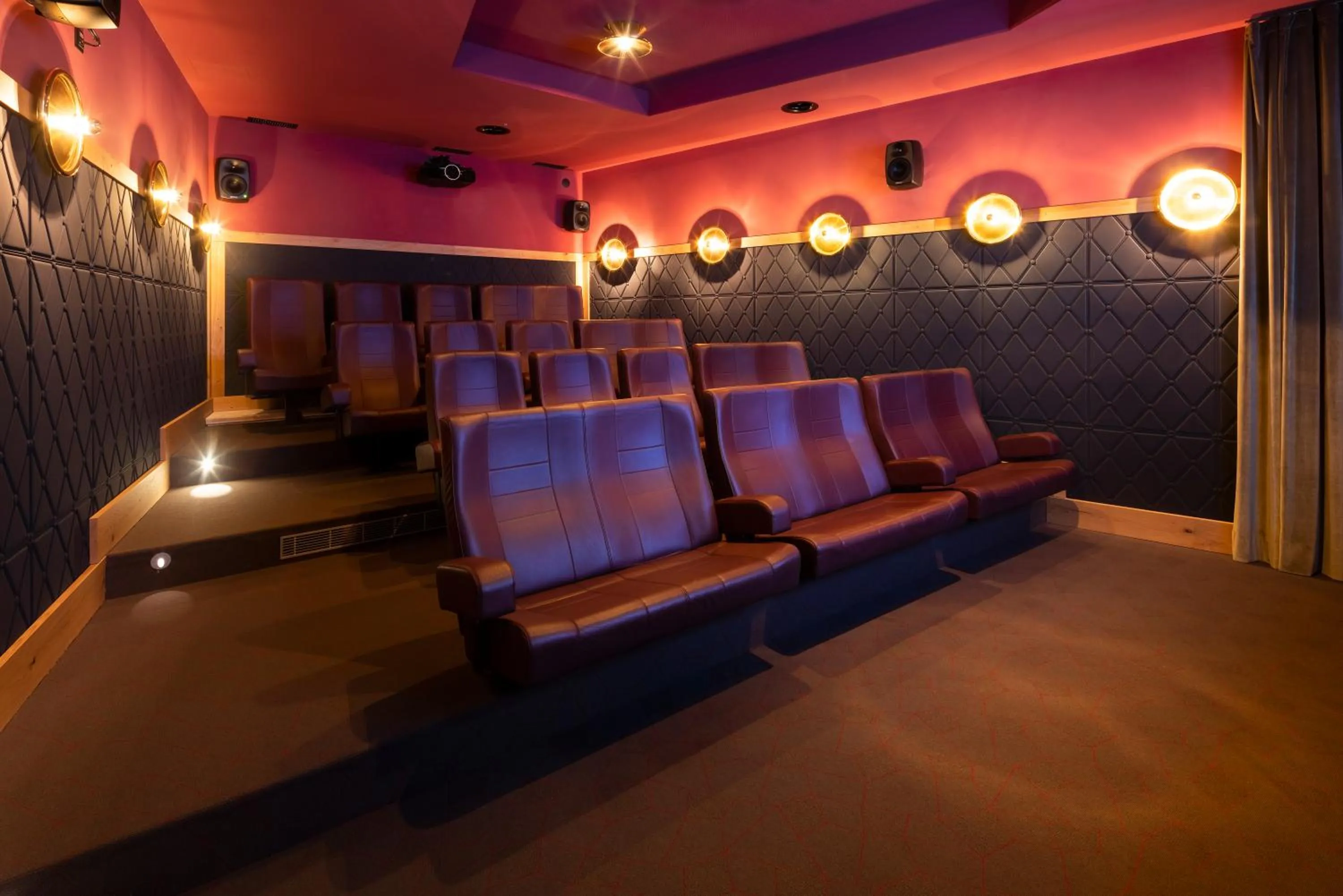 Entertainment in Frutt Mountain Resort