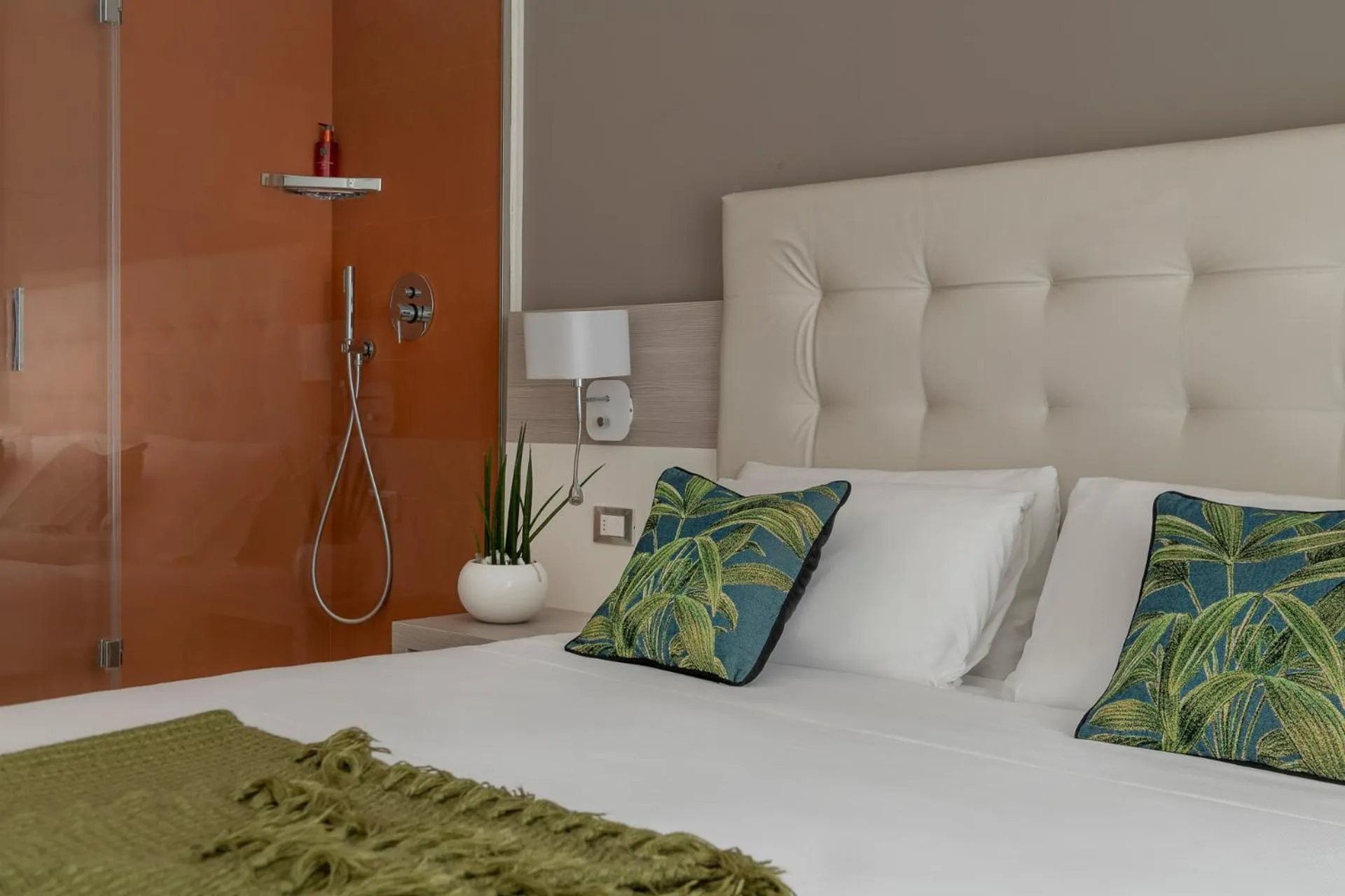 Bedroom, Bed in Hotel Delle Rose