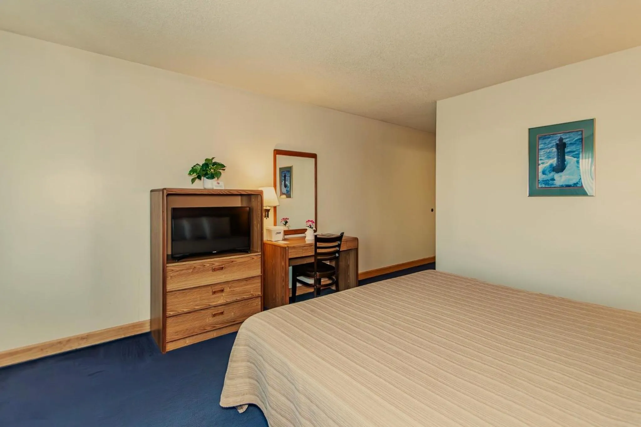 Photo of the whole room, Bed in Americas Best Value Inn Ashtabula/Austinburg