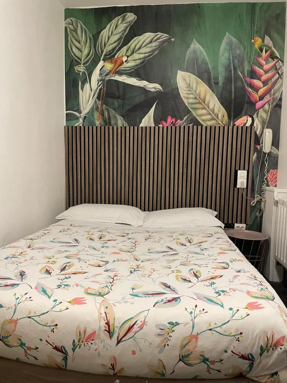 Bed in Hôtel de l'Europe