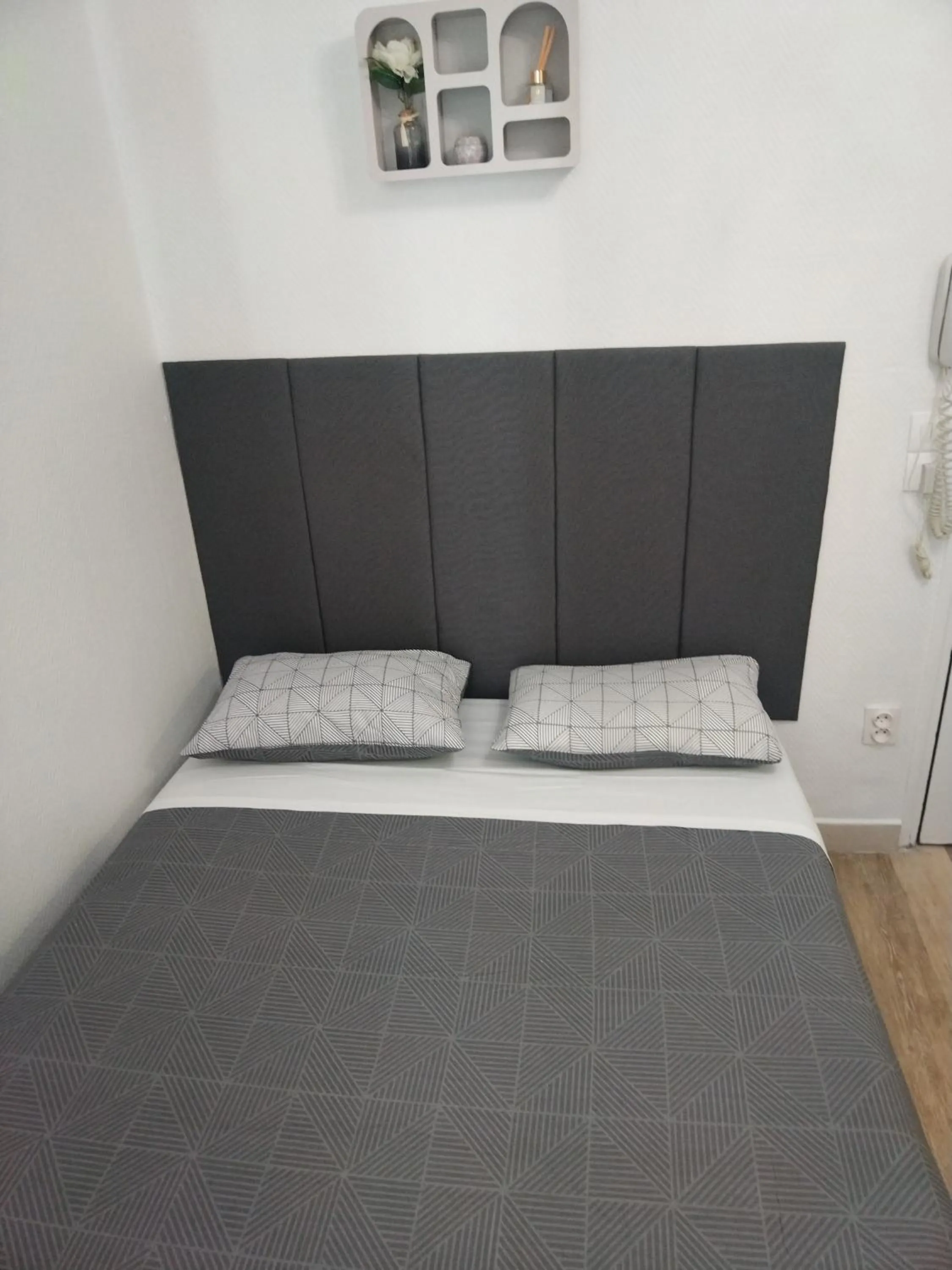 Bed in Hôtel de l'Europe