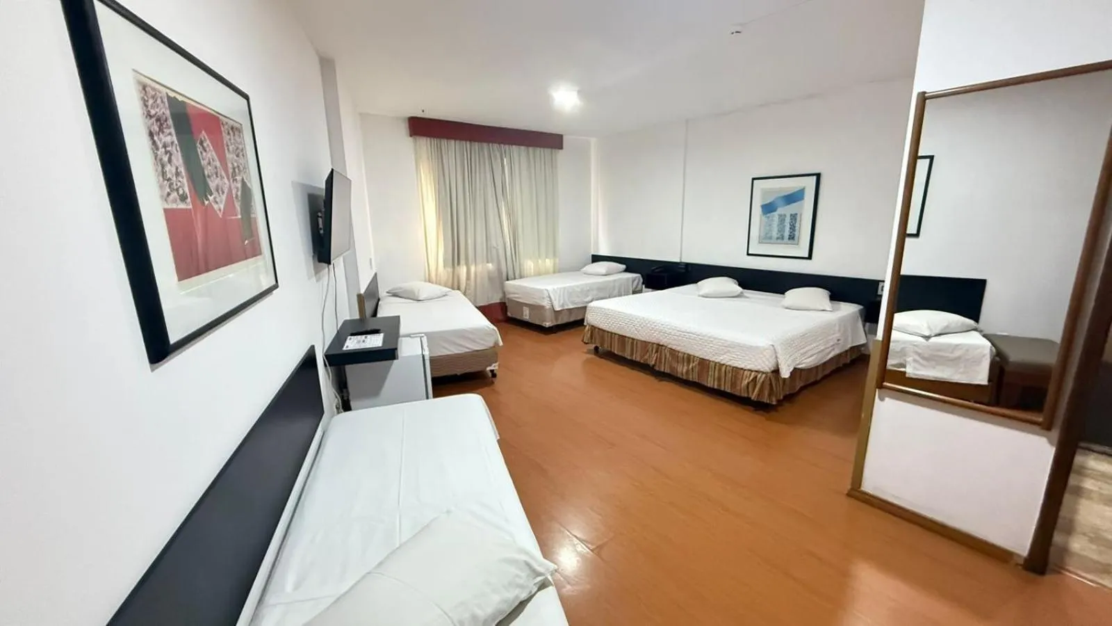 Photo of the whole room, Bed in César Park Hotel