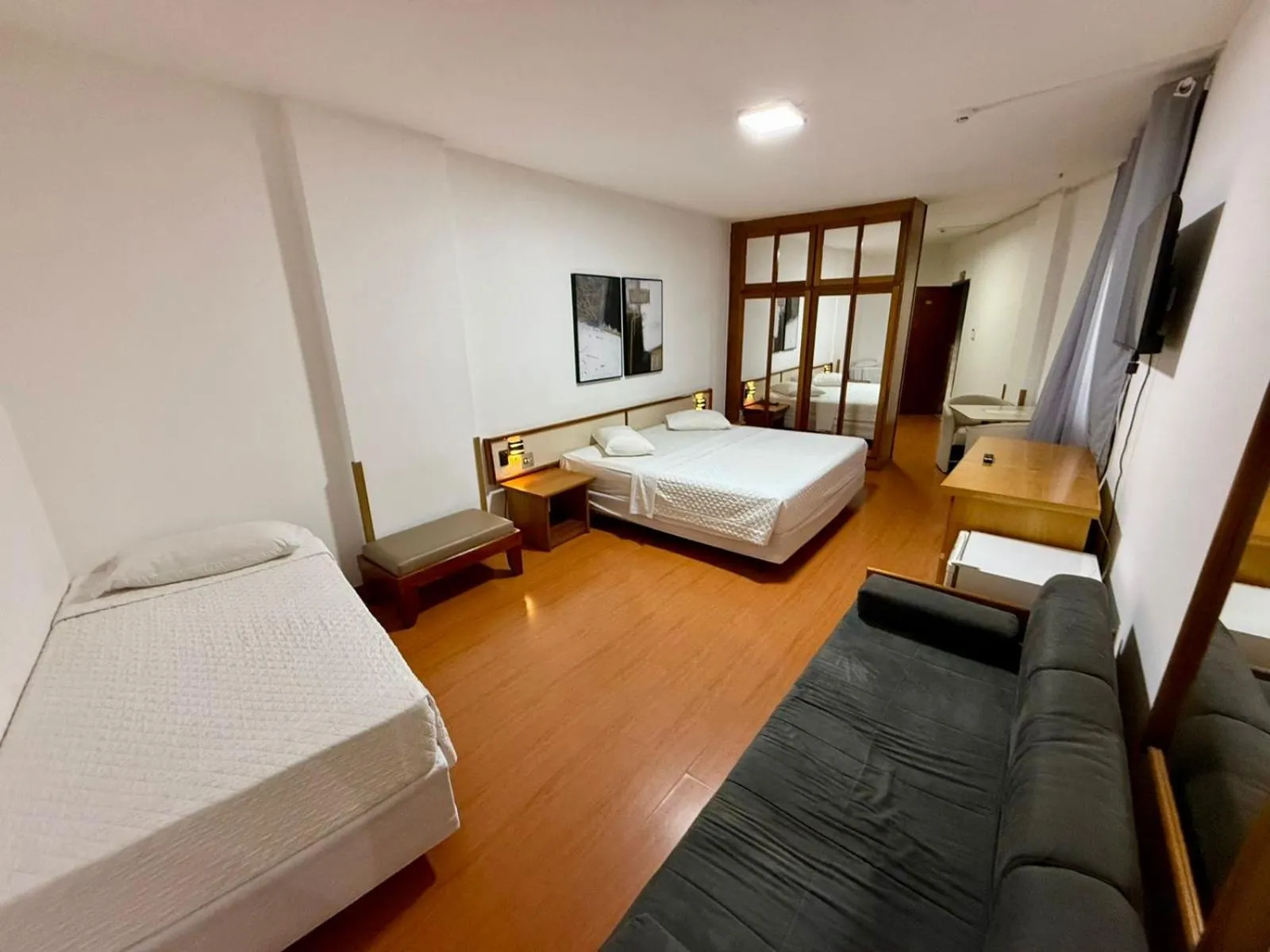 Photo of the whole room, Bed in César Park Hotel