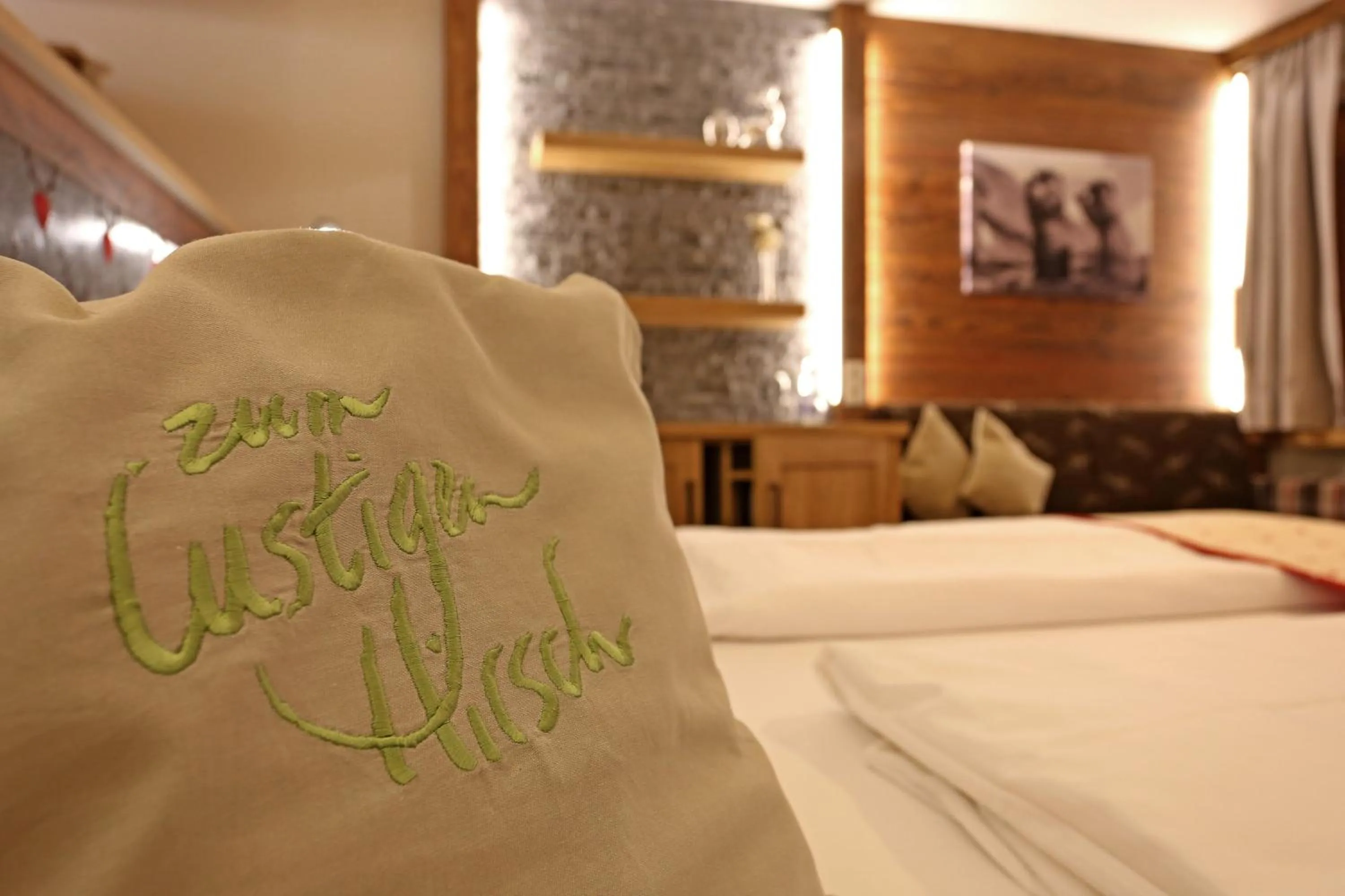 Bed in lustiger Hirsch