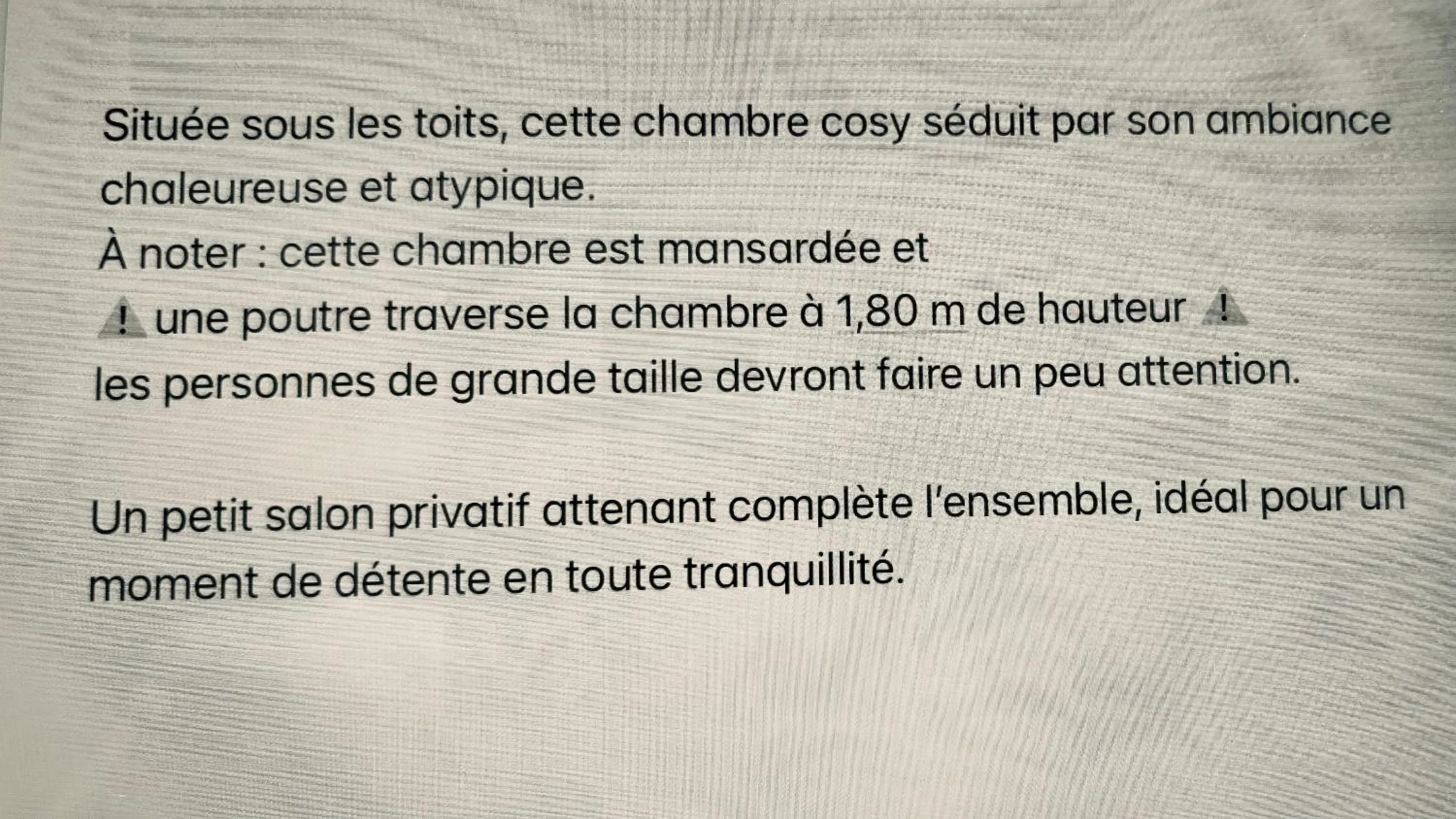 Text overlay in Greenfield Chambres d'Hôtes