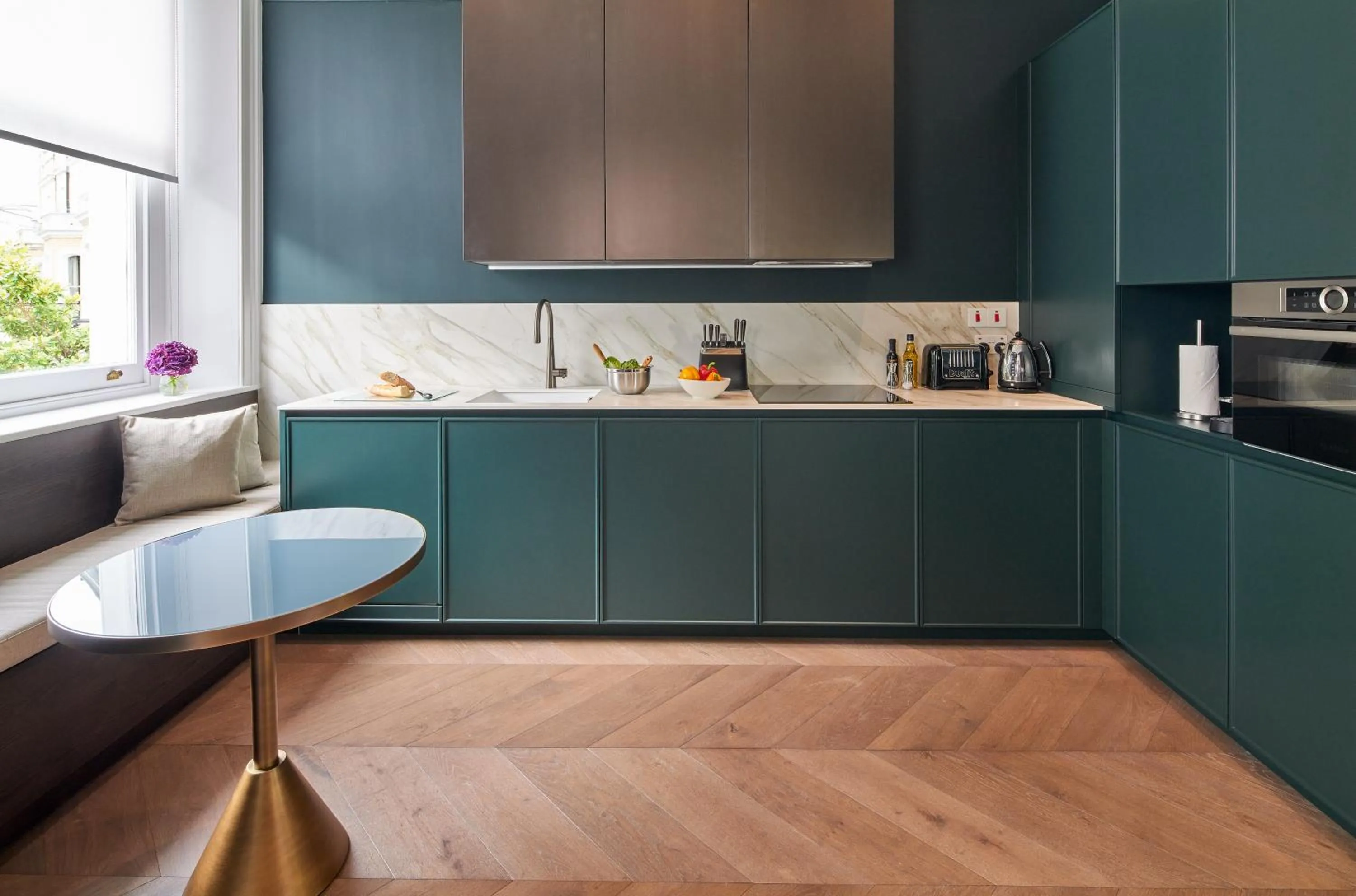 Coffee/tea facilities in Lexham Gardens by Cheval Maison