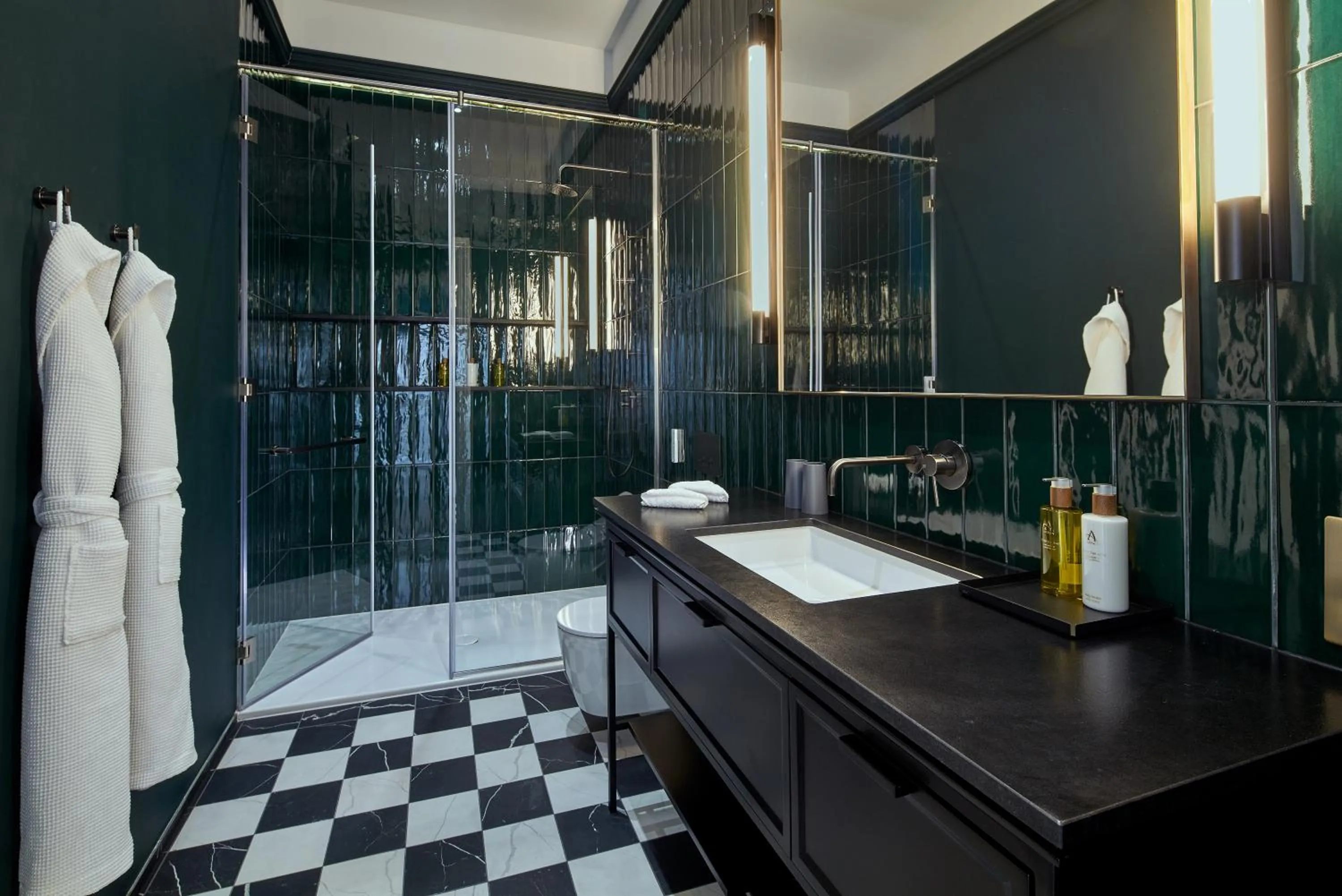 Shower in Lexham Gardens by Cheval Maison