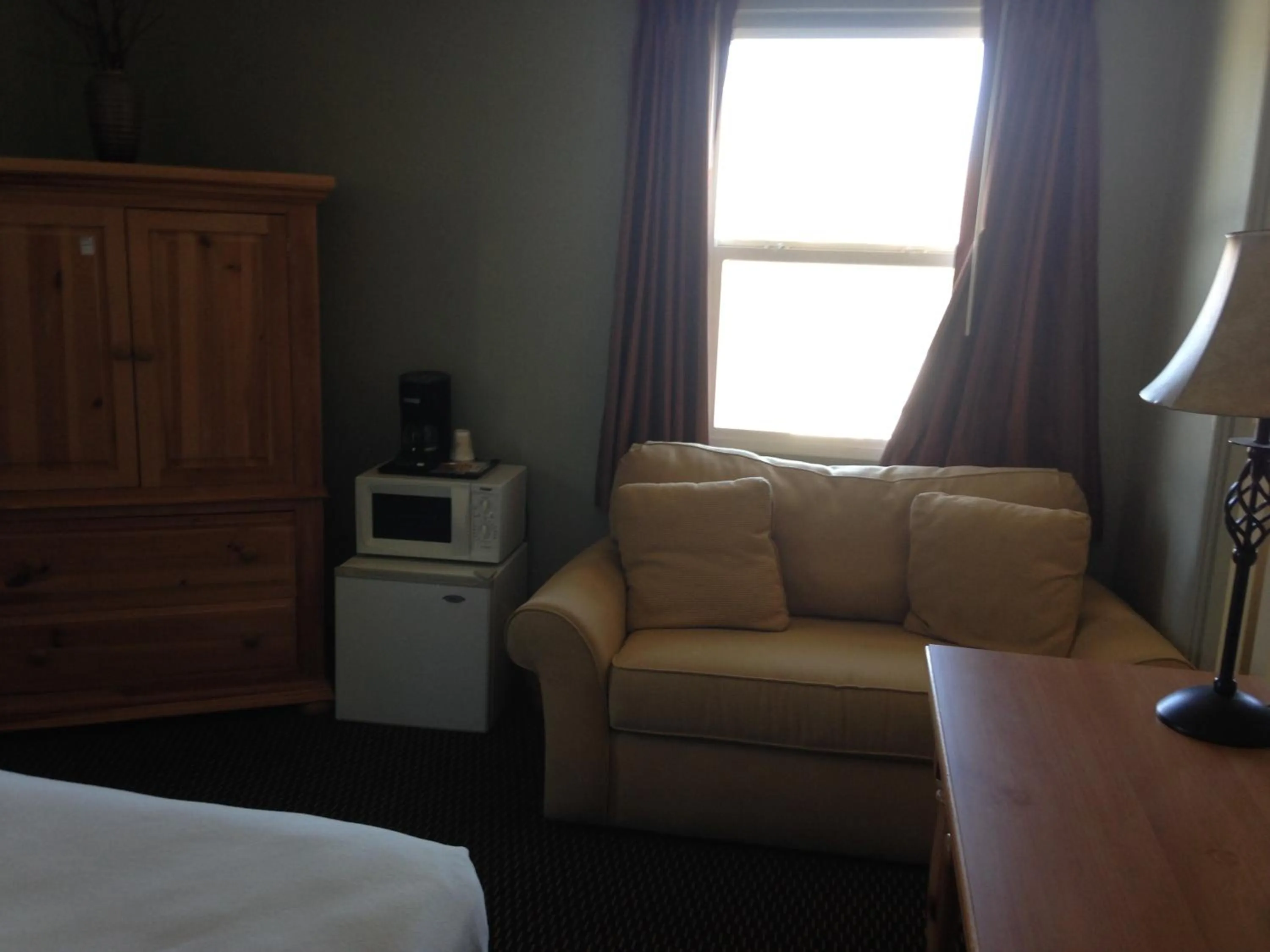 Seating area in Rugged Country Lodge