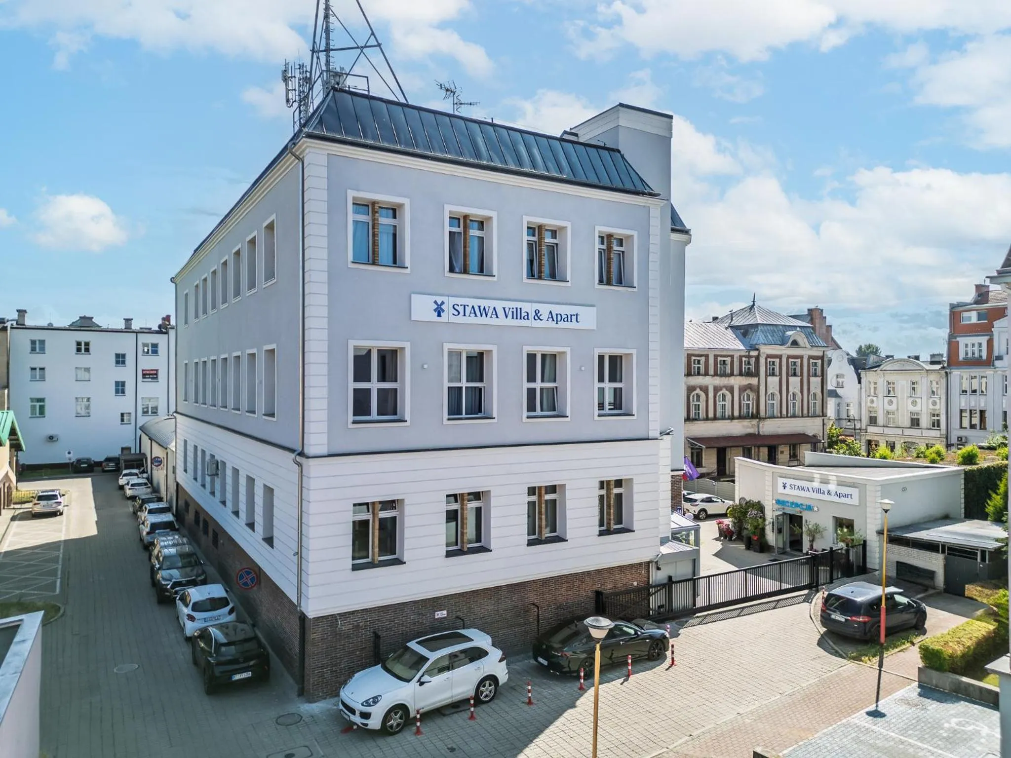 Property building in Stawa Villa & Apart