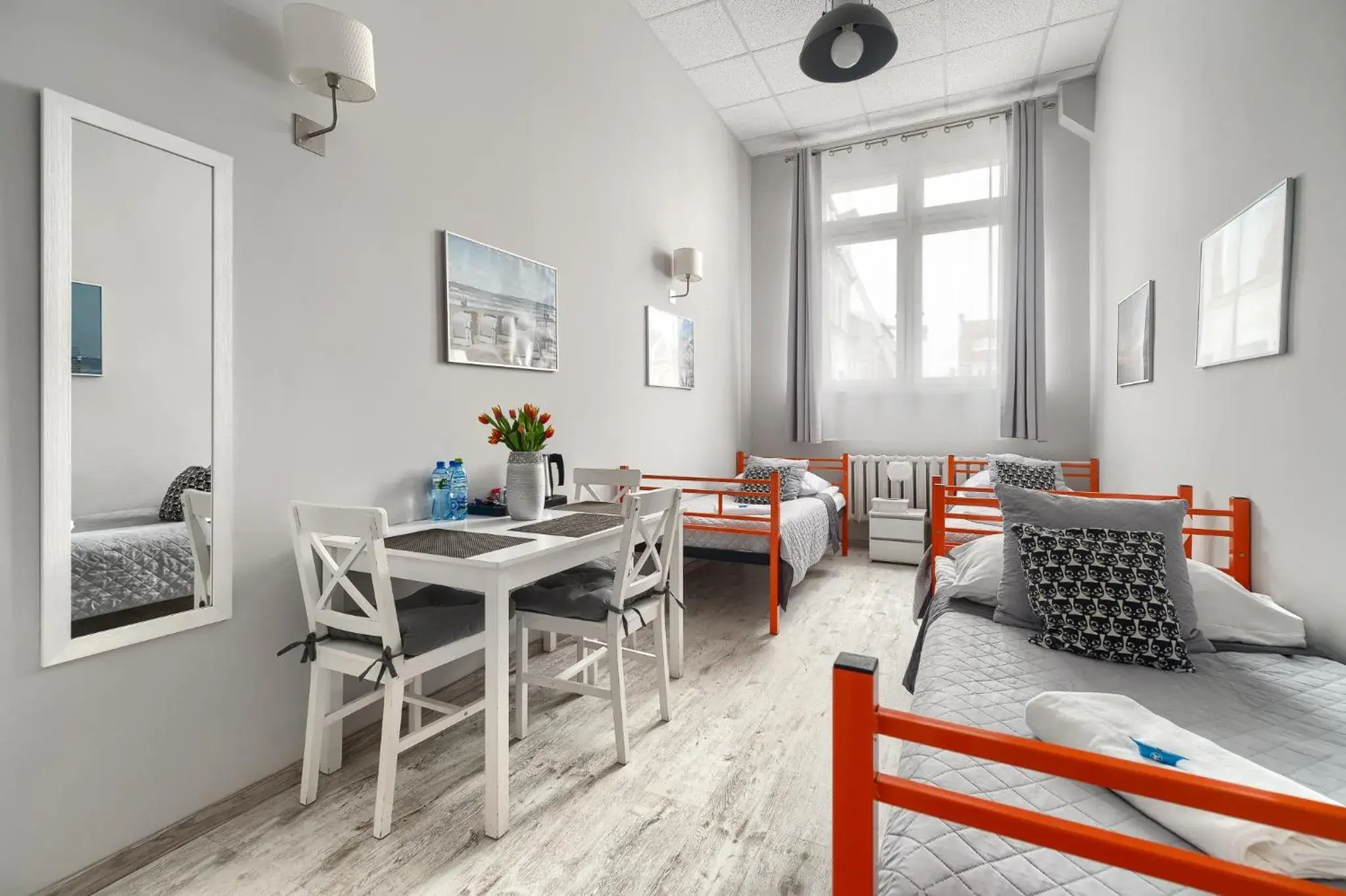 Hostel Triple Room with Shared Bathroom on Hall in Stawa Villa & Apart Hostel Triple Room with Shared Bathroom on Hall in Stawa Villa & Apart