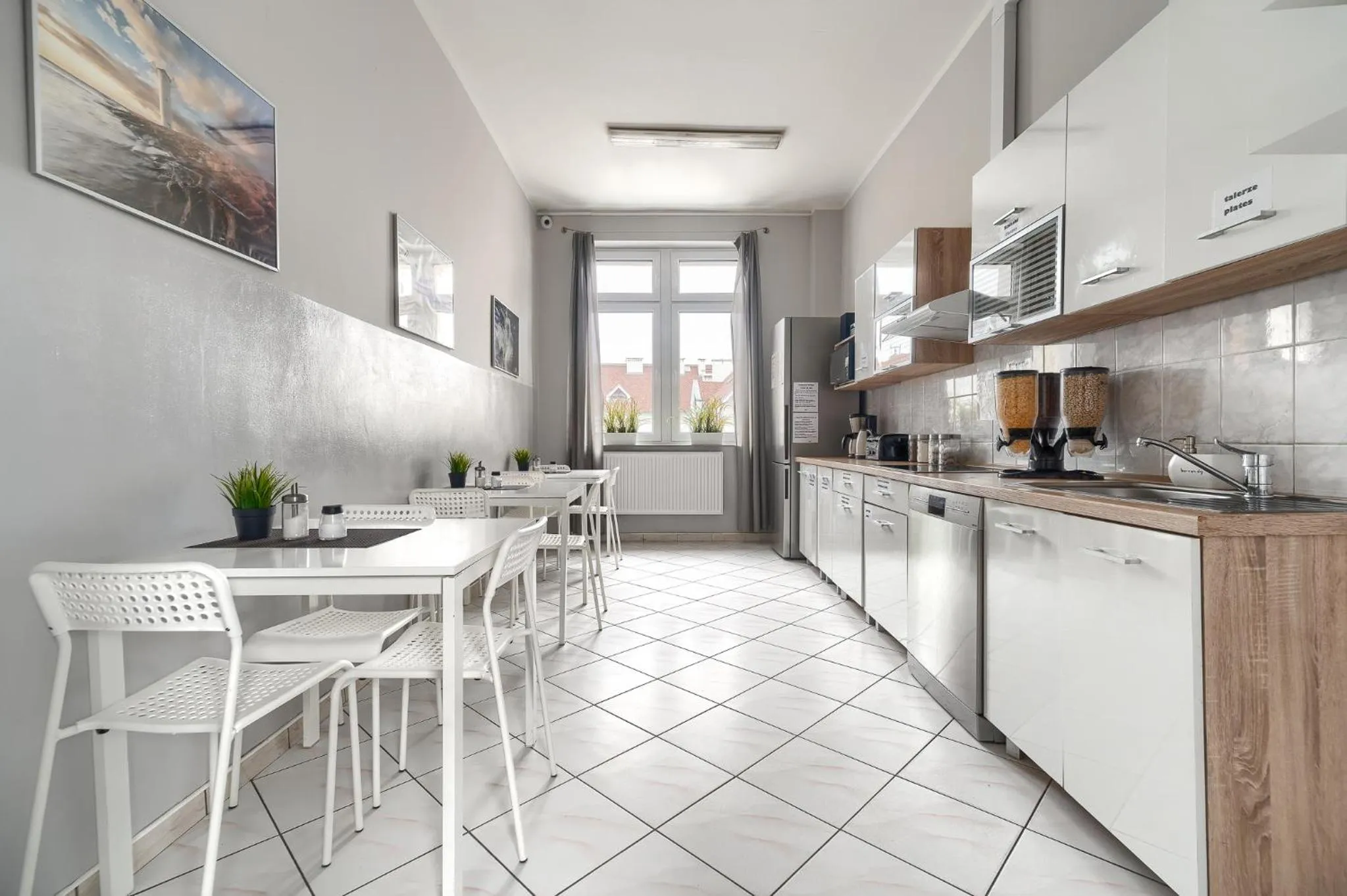 Communal kitchen in Stawa Villa & Apart