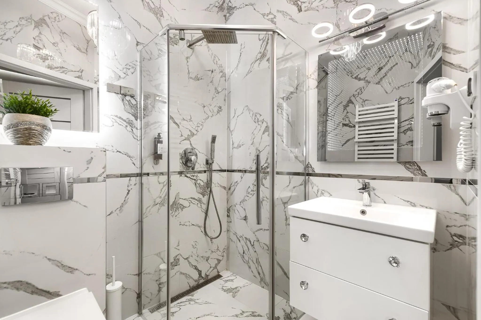 Bathroom in Stawa Villa & Apart